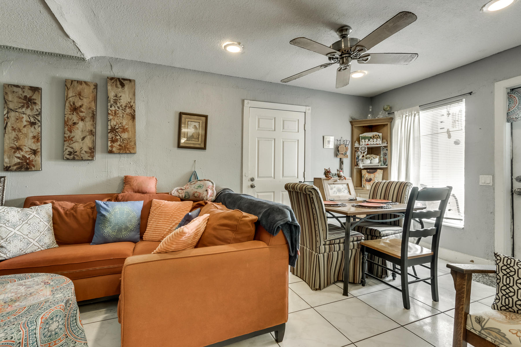 LAKEVIEW HEIGHTS ADD 4 - Residential