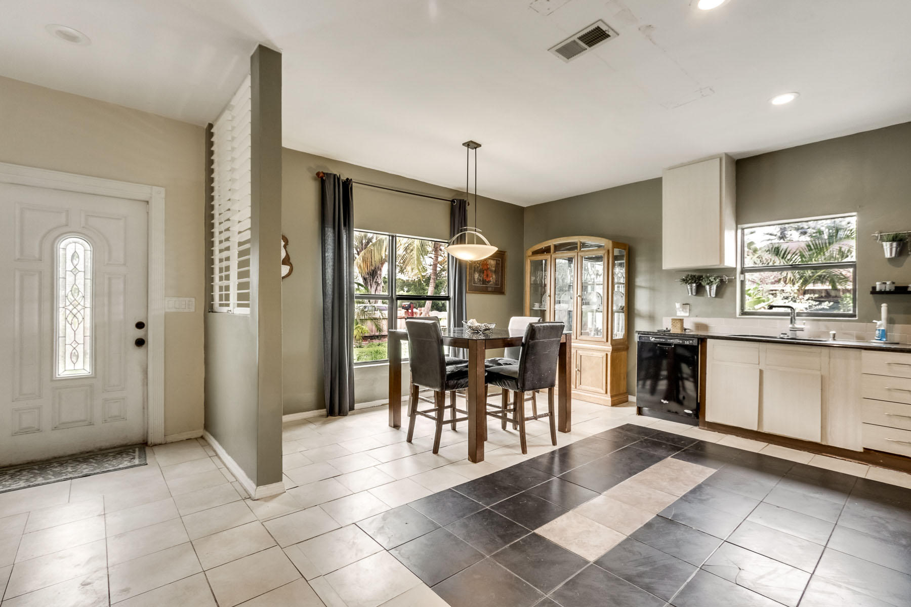 LAKEVIEW HEIGHTS ADD 4 - Residential