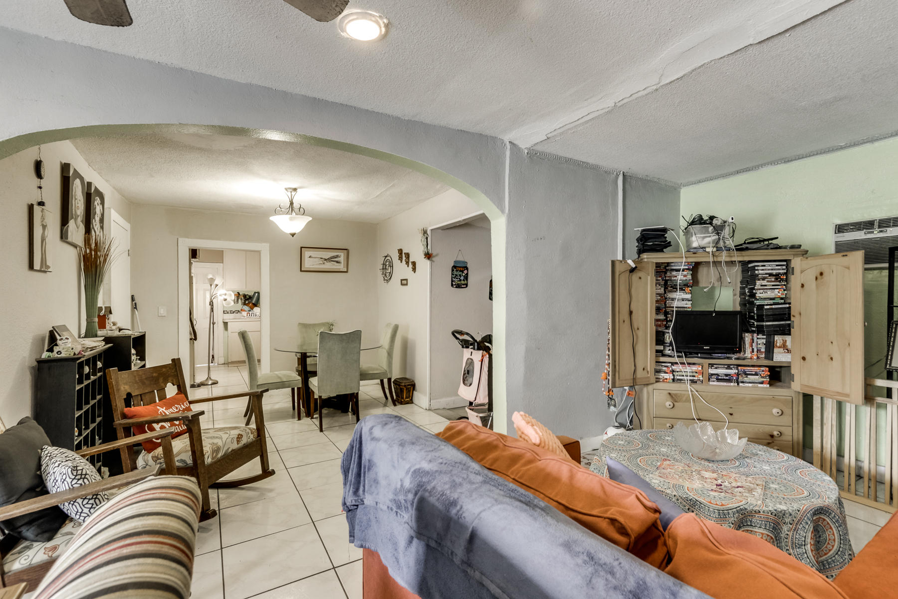 LAKEVIEW HEIGHTS ADD 4 - Residential