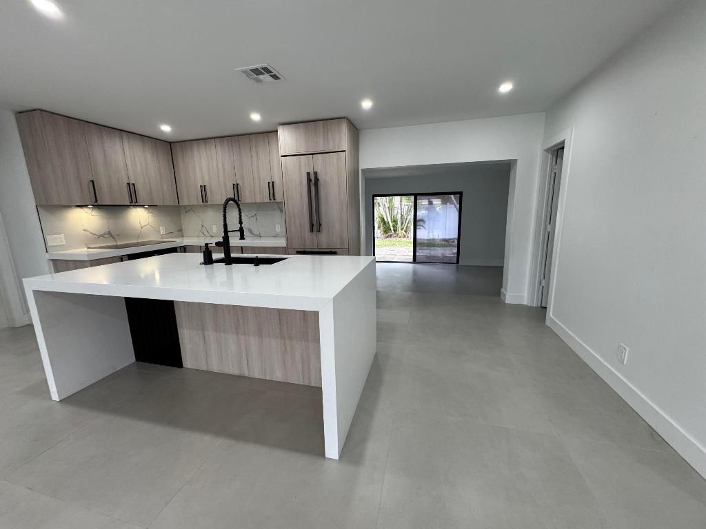 Photo of 1133 SW 11th Street, Boca Raton, FL 33486 (MLS # R11077001)