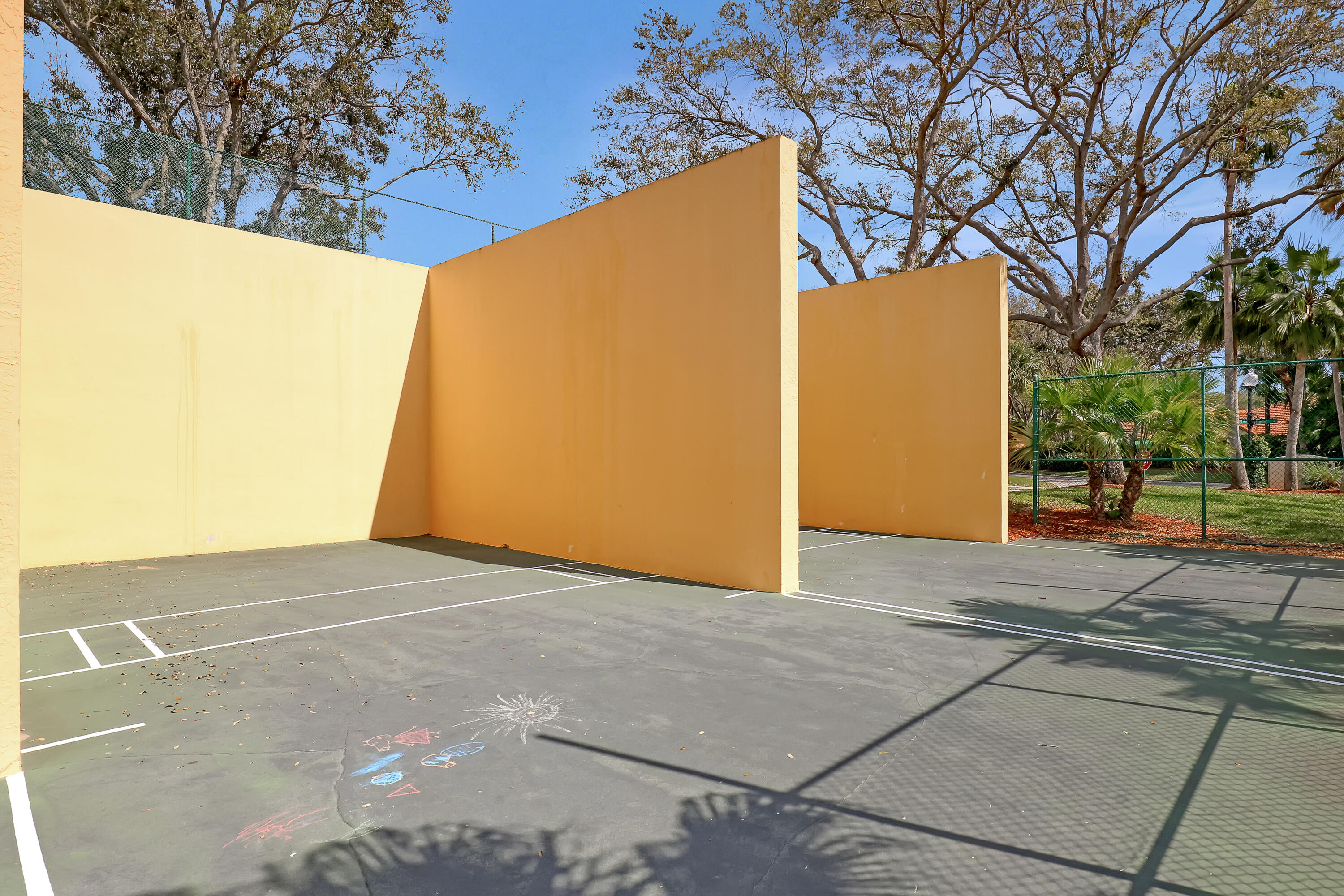 WOODBINE PAR E - Residential