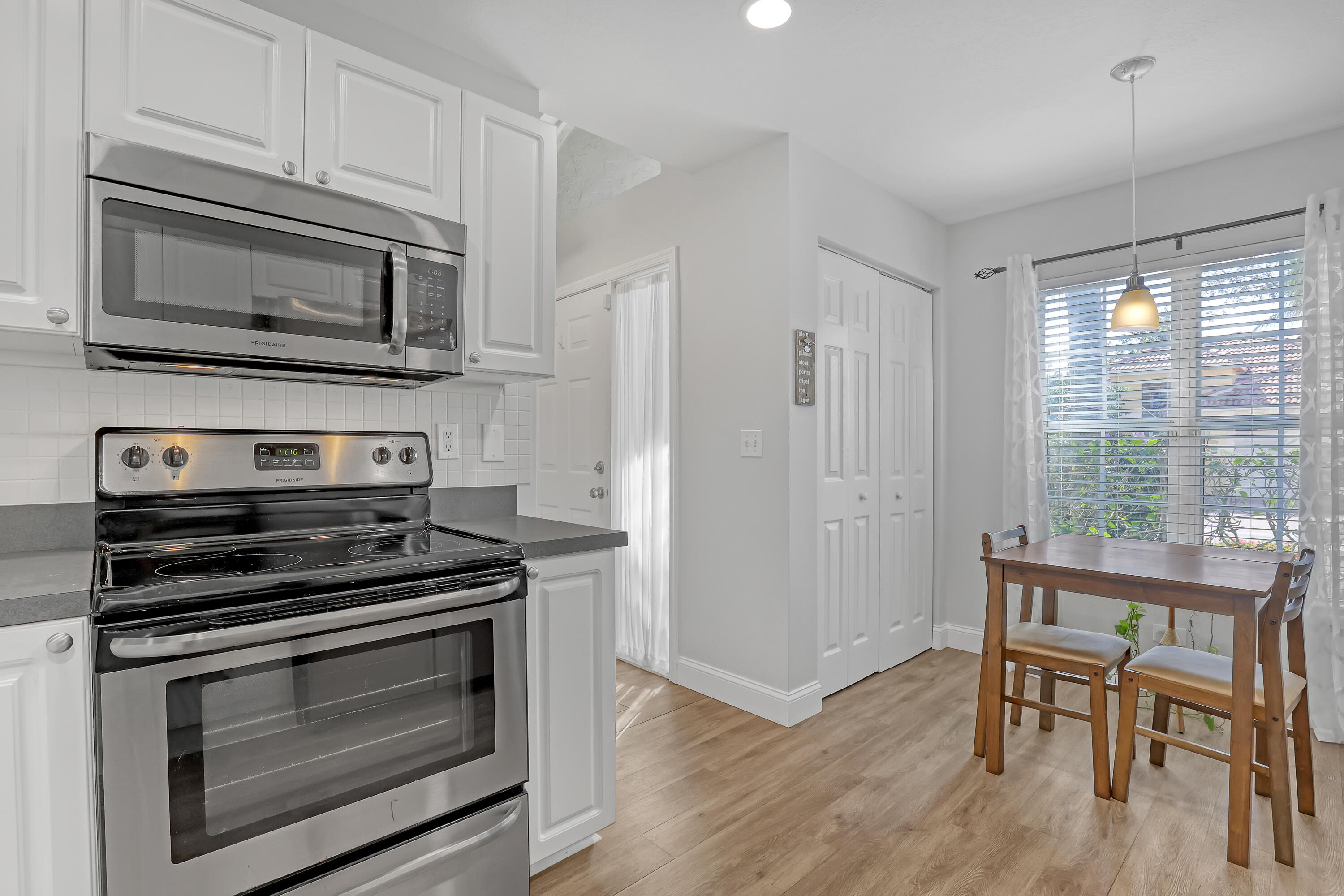 WOODBINE PAR E - Residential