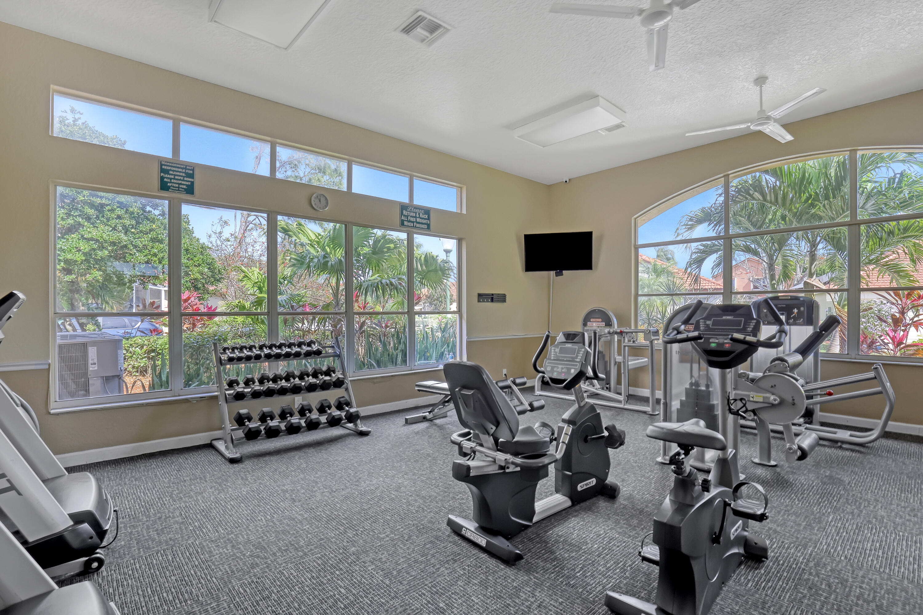 WOODBINE PAR E - Residential