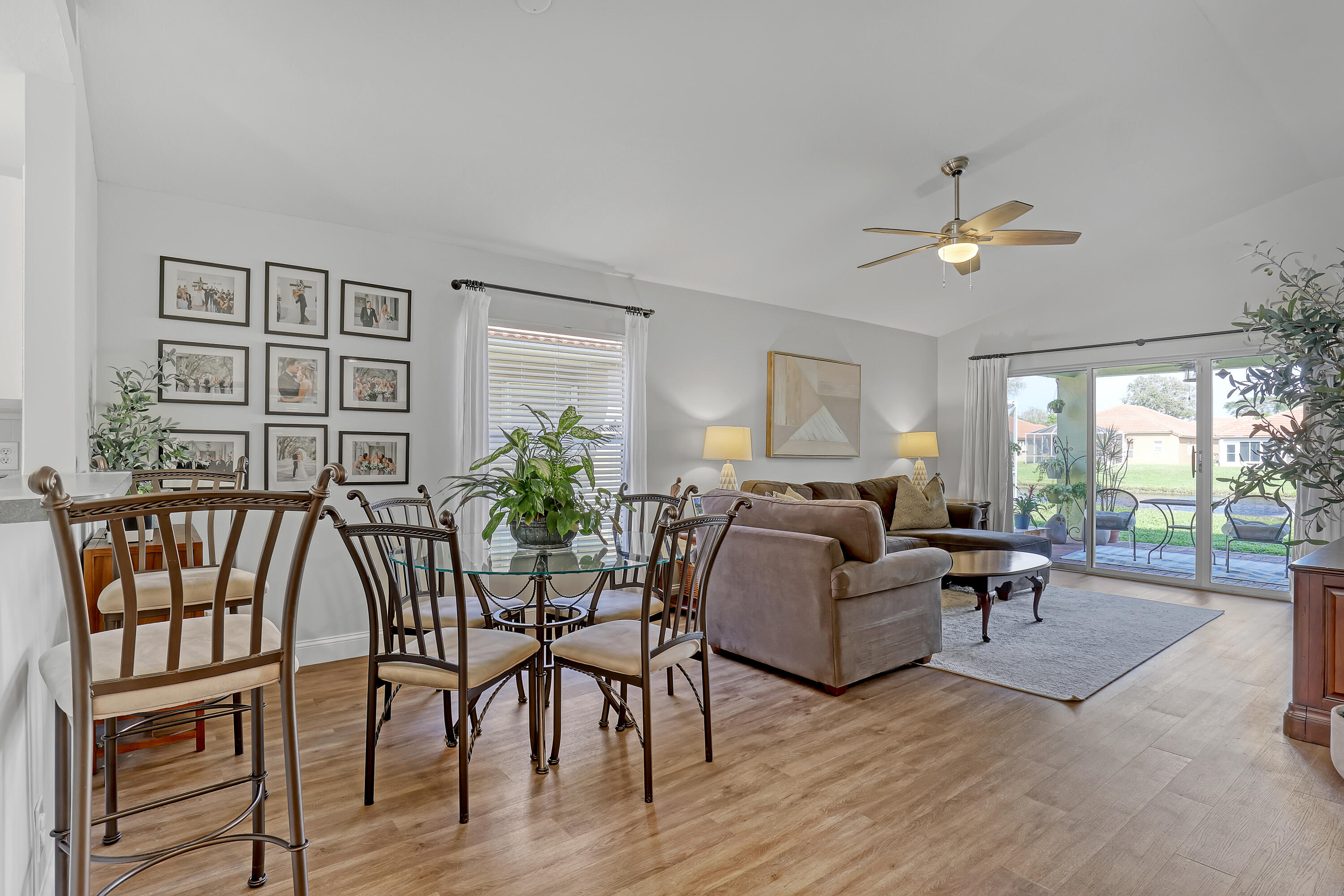 WOODBINE PAR E - Residential