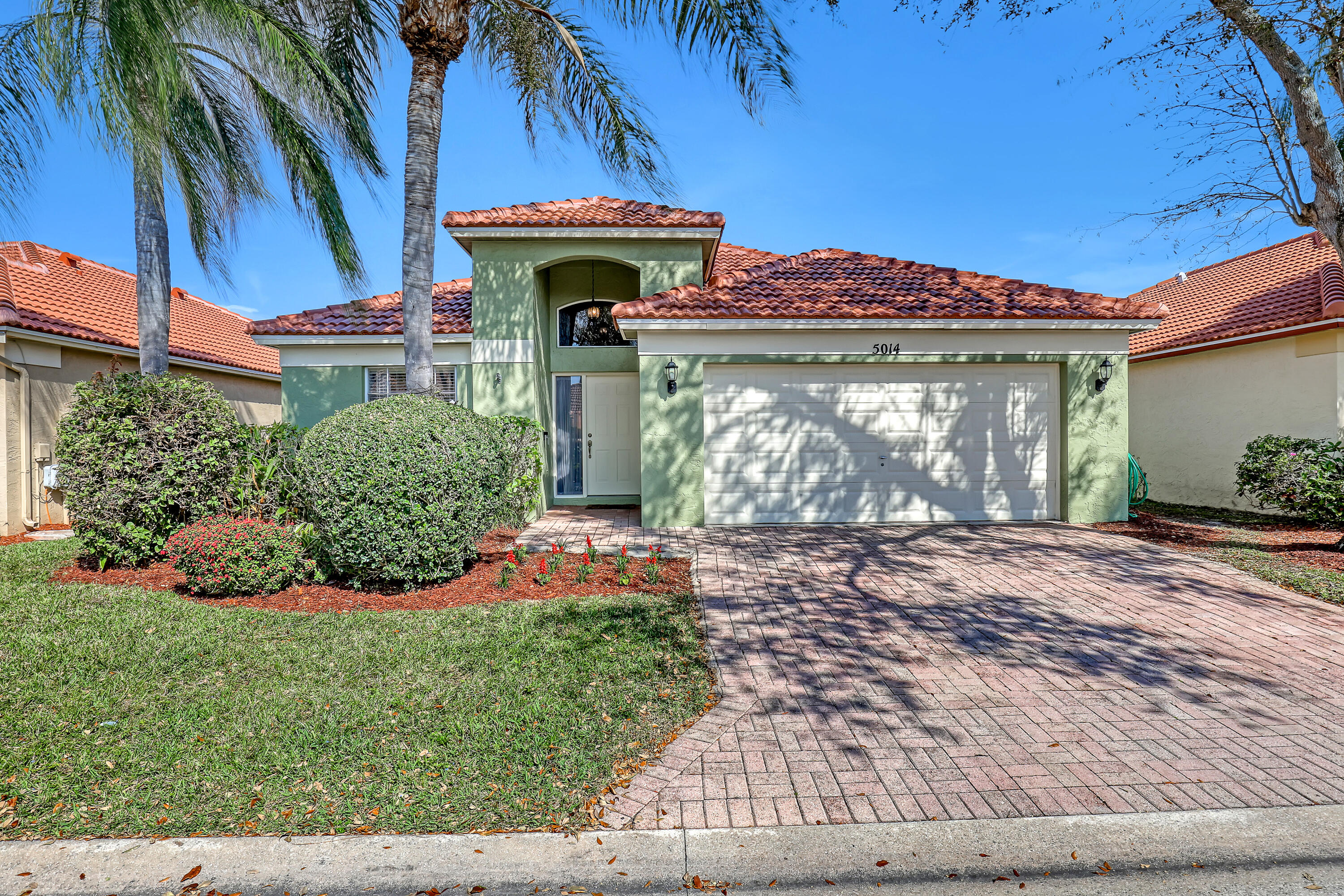 WOODBINE PAR E - Residential