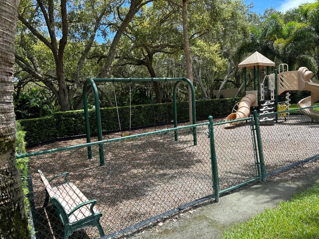 BOCA MARINA - Residential