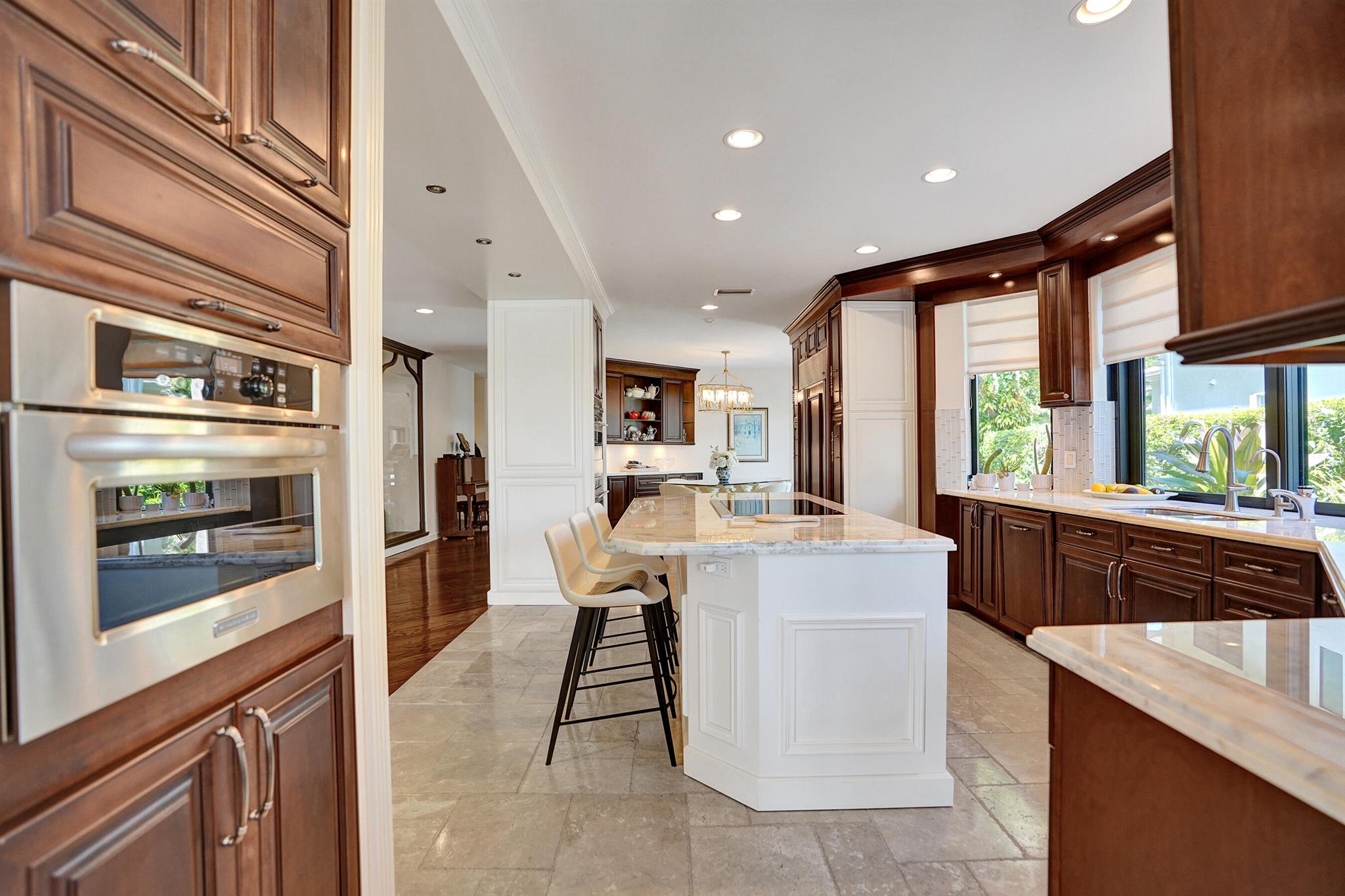 BOCA MARINA - Residential