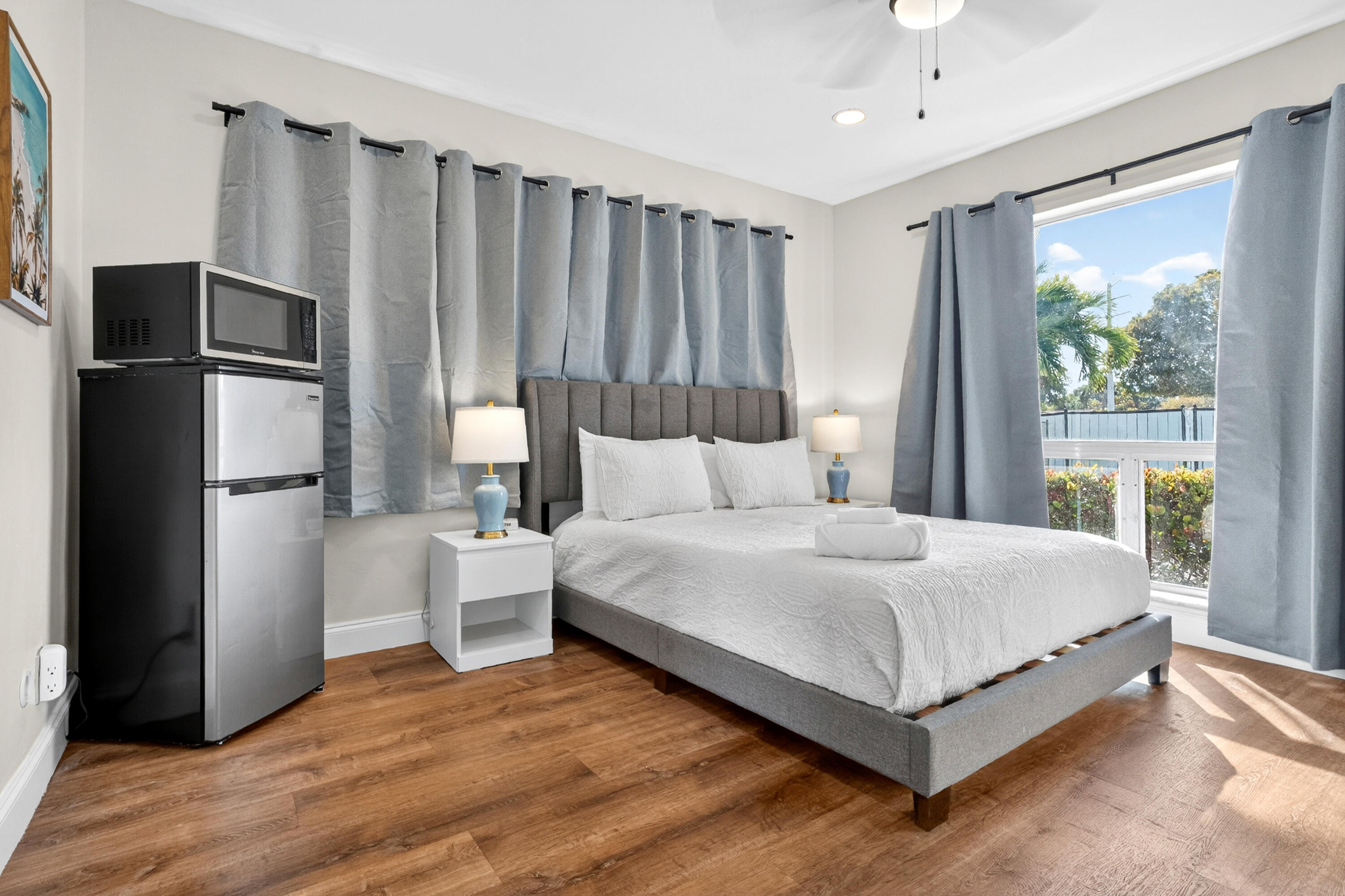 CORAL RIDGE ISLES - Residential Lease