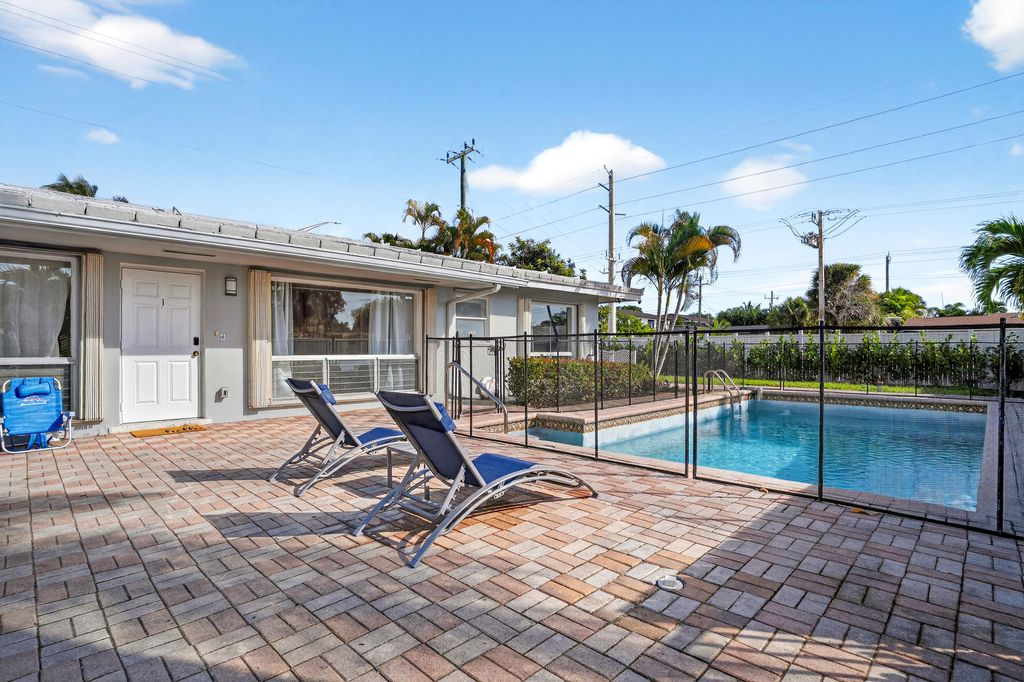 Photo of 1761 NE 55th Street #1, Fort Lauderdale, FL 33334 (MLS # B26017927)