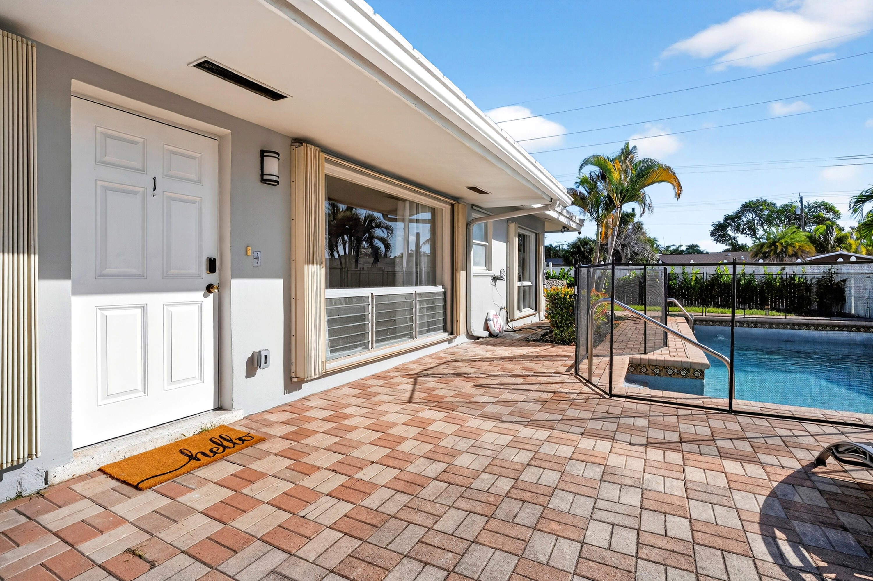 CORAL RIDGE ISLES - Residential Lease
