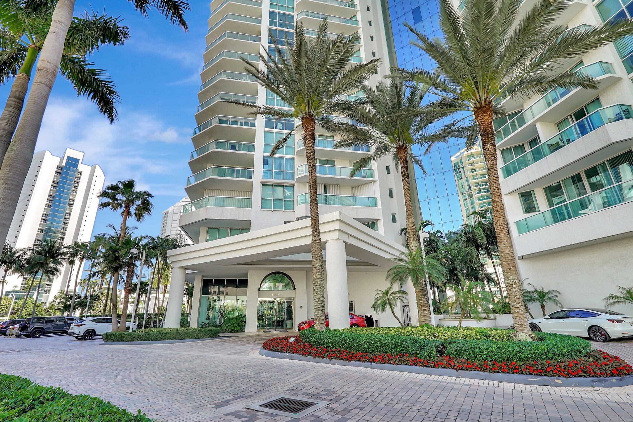 OCEANIA IV CONDO - Residential