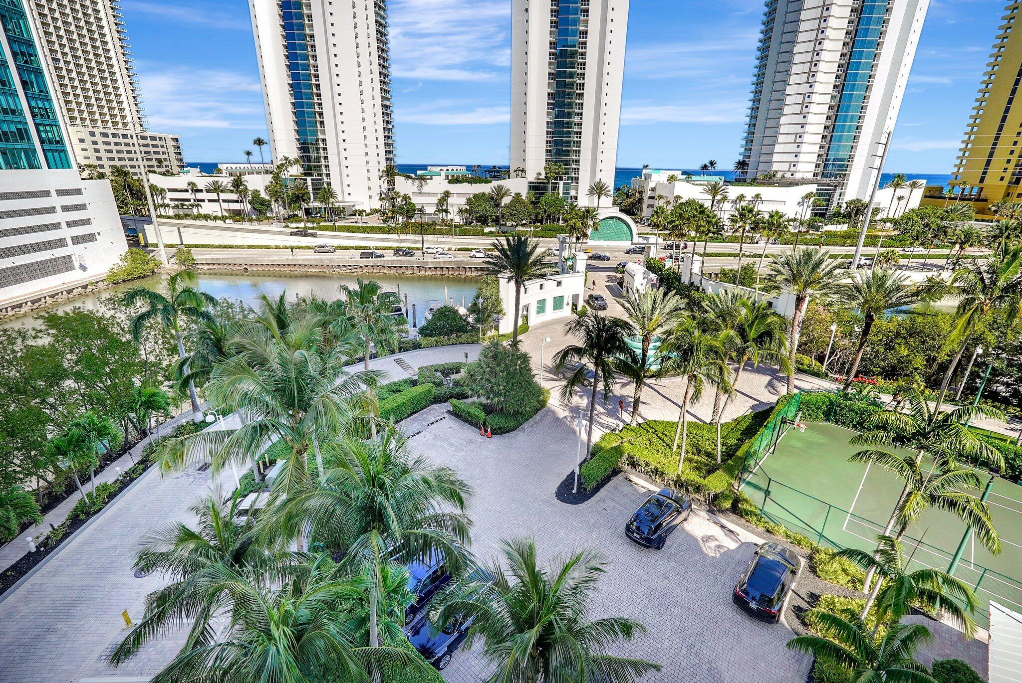 OCEANIA IV CONDO - Residential