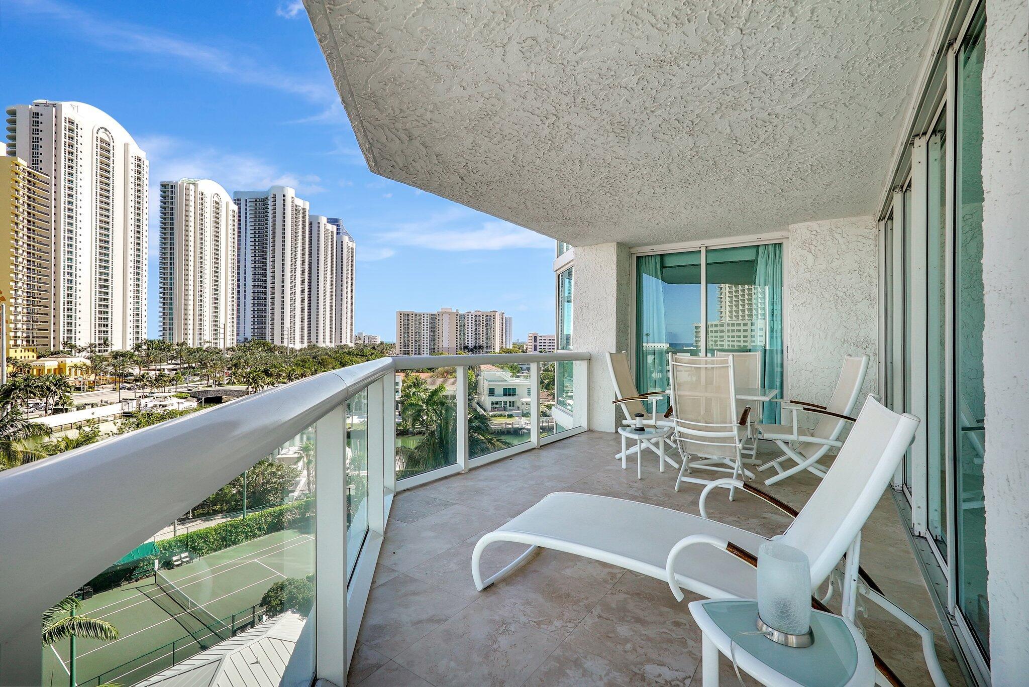 OCEANIA IV CONDO - Residential
