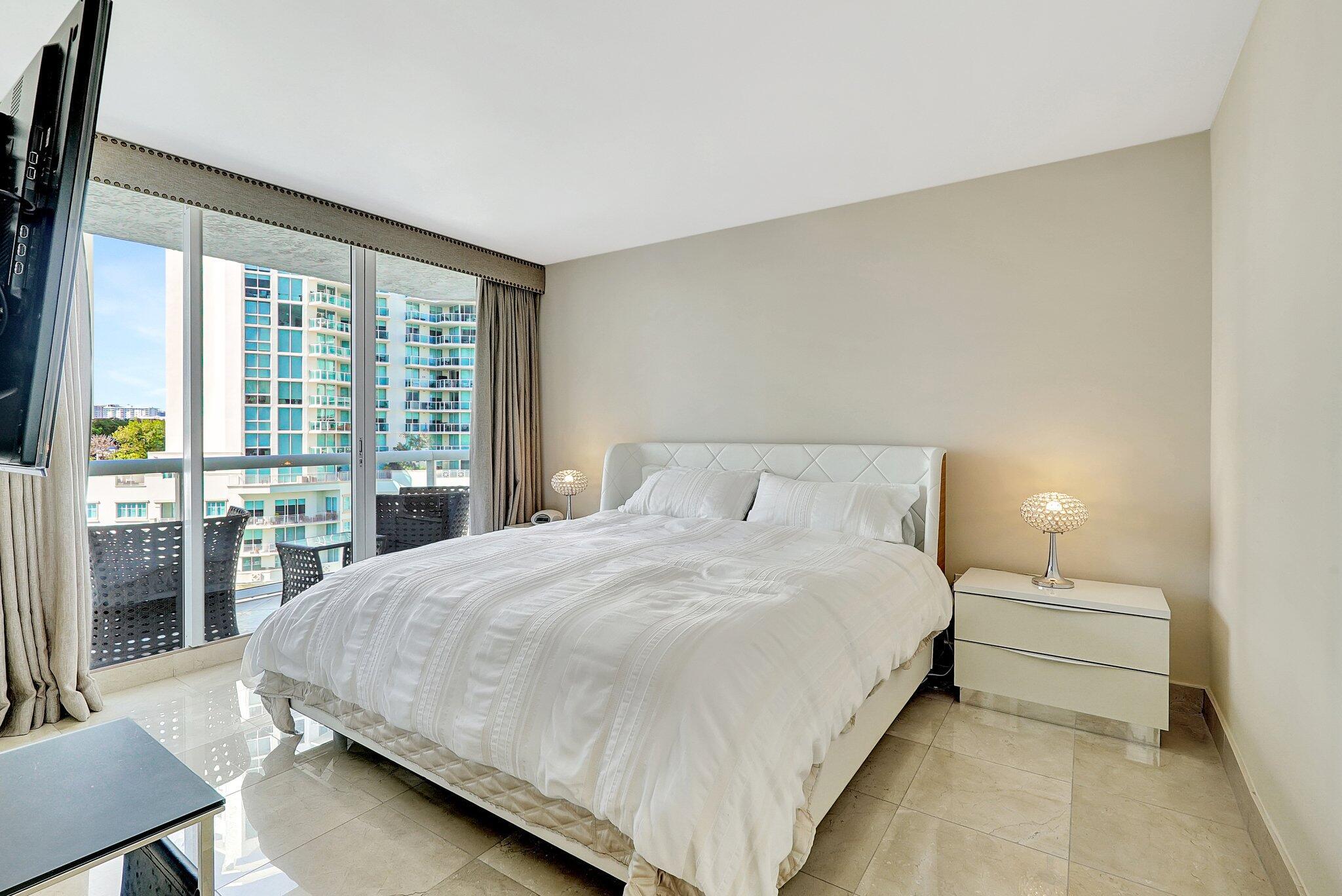 OCEANIA IV CONDO - Residential