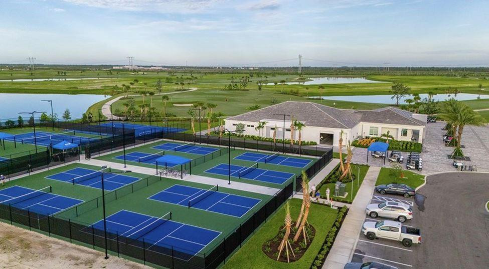 Astor Creek Golf - Residential