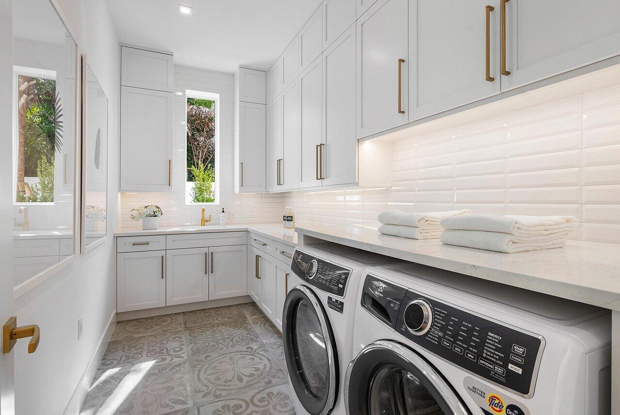 KENMONT - Residential