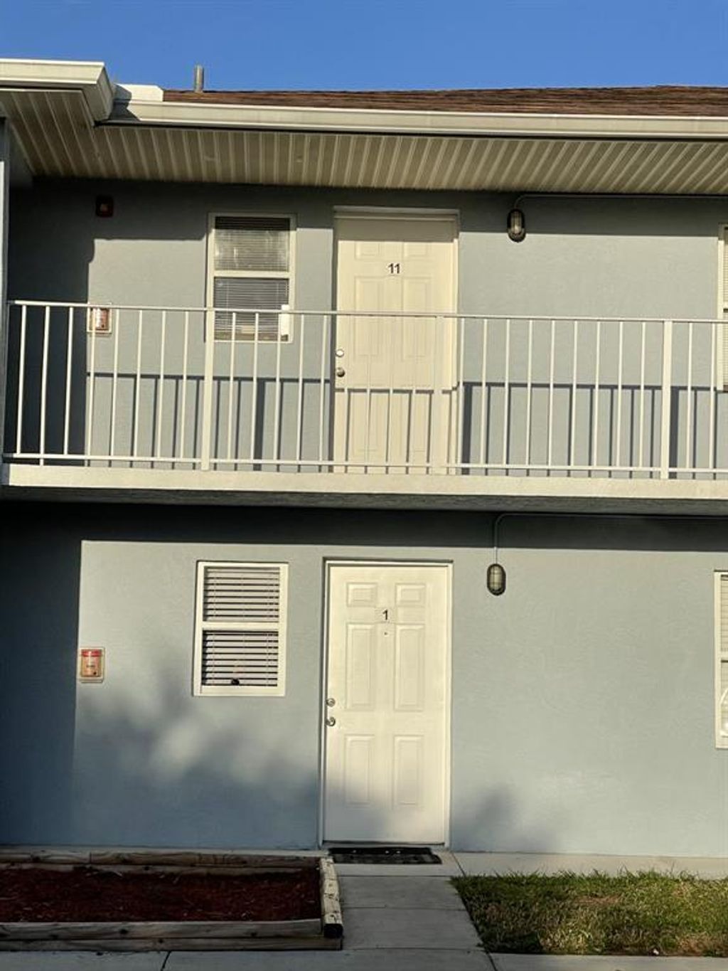 Photo of 605 Ixoria Avenue Ave #1b, Fort Pierce, FL 34982 (MLS # R10757162)