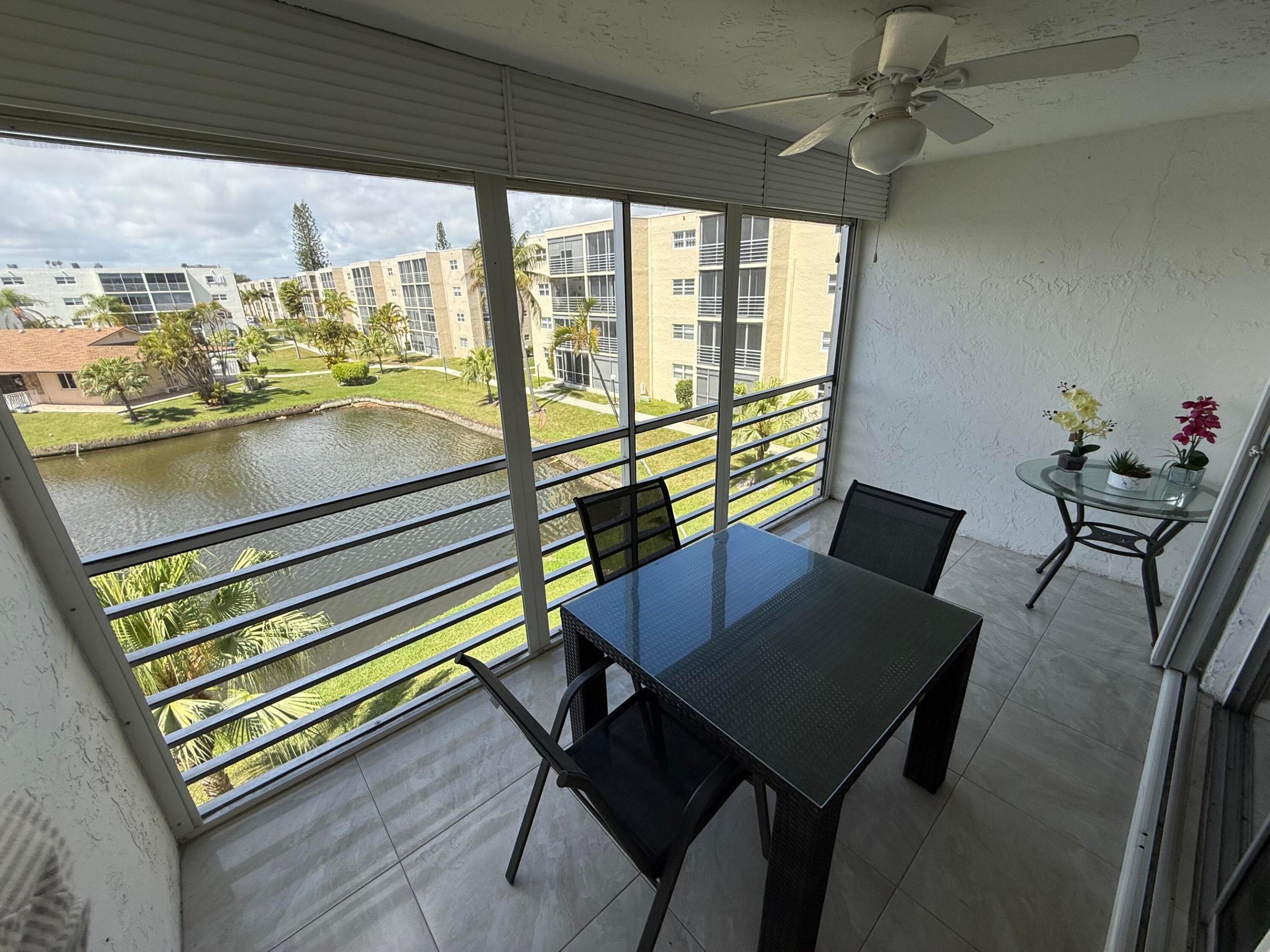 MEADOWBROOK LAKES CONDO - Residential