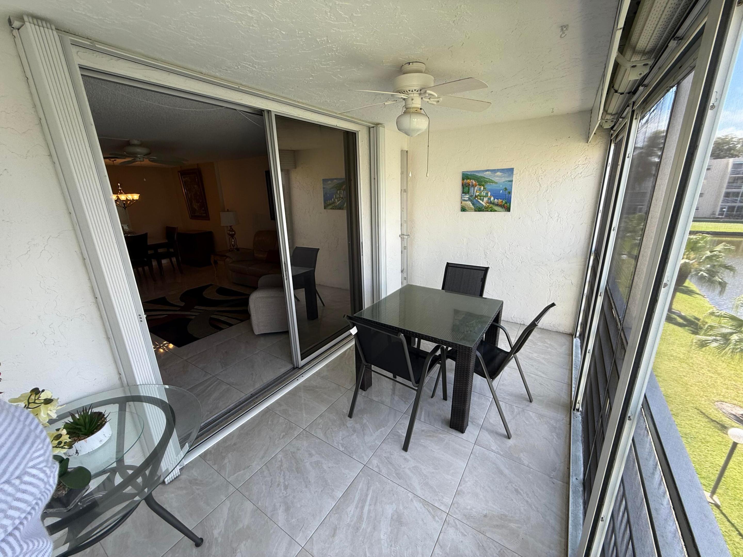 MEADOWBROOK LAKES CONDO - Residential