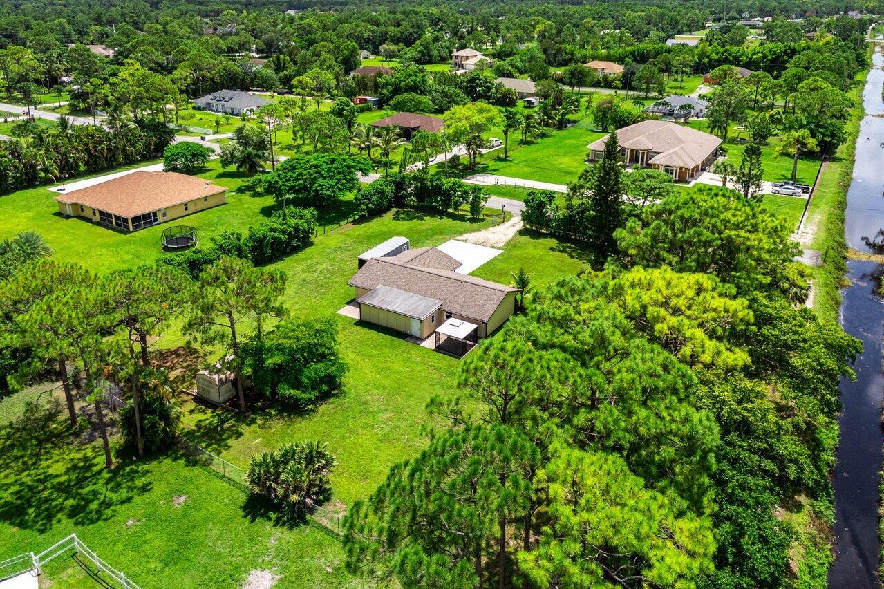 The Acreage - Residential