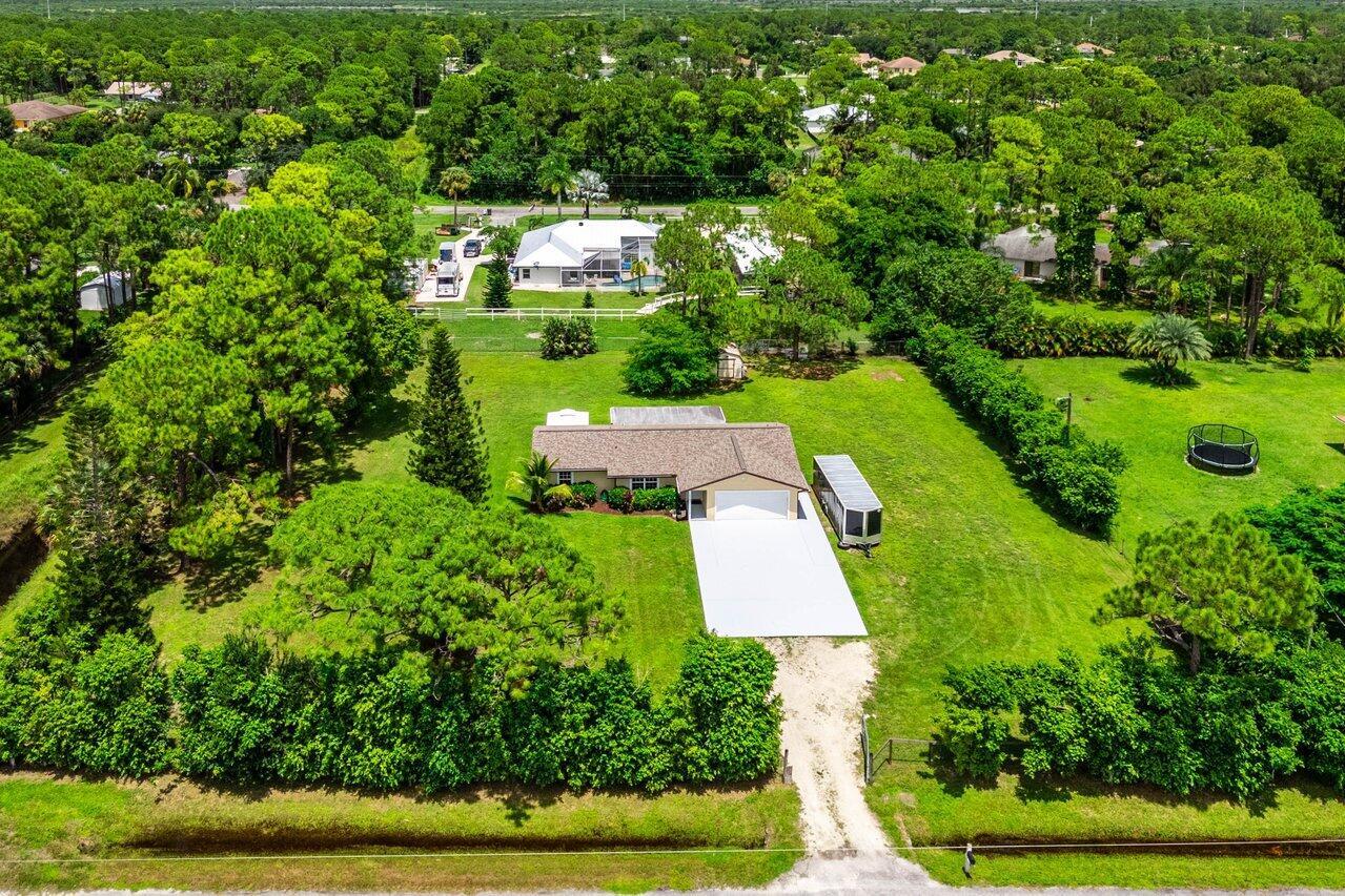 The Acreage - Residential