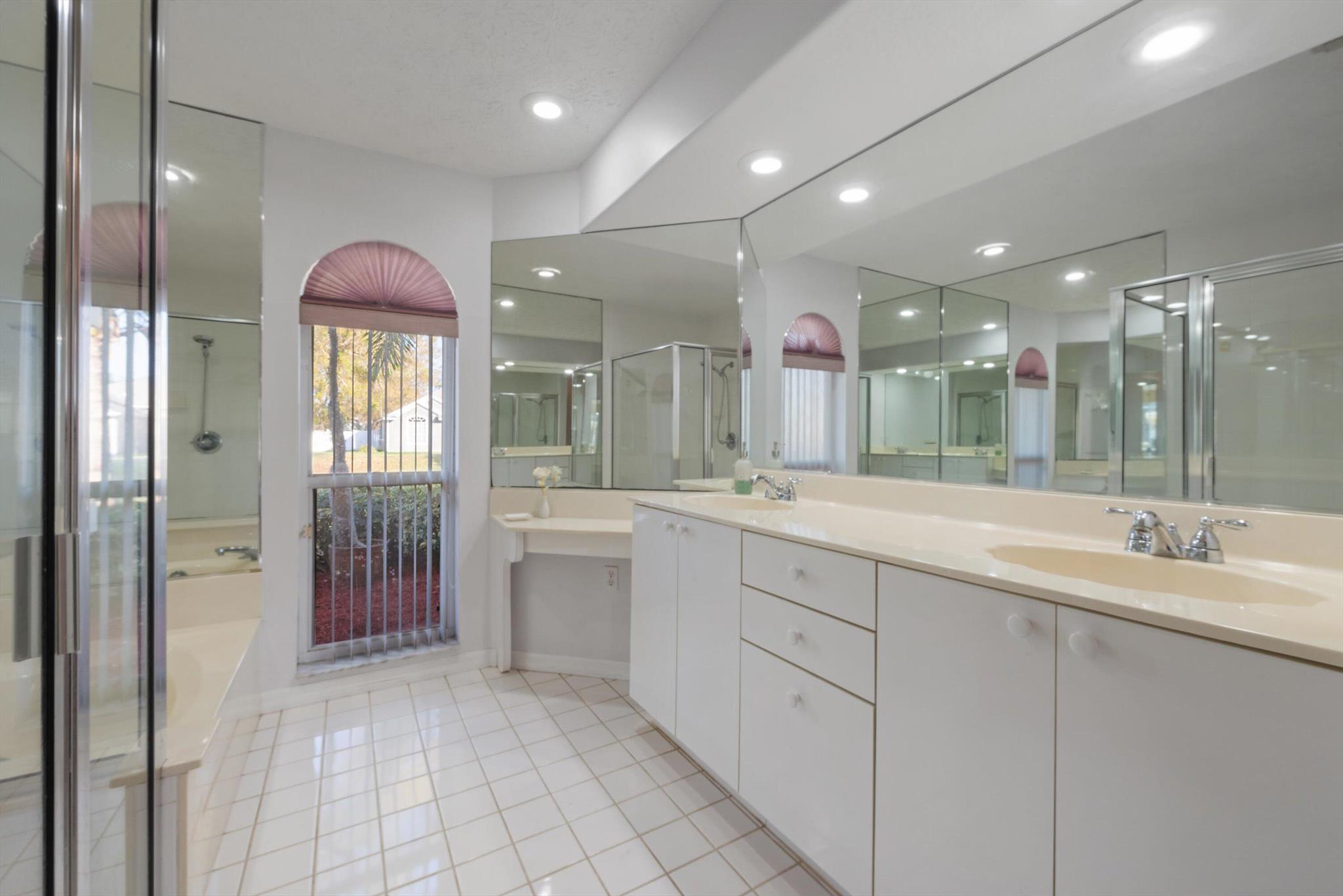 PORT ST LUCIE SECTION 8 - Residential