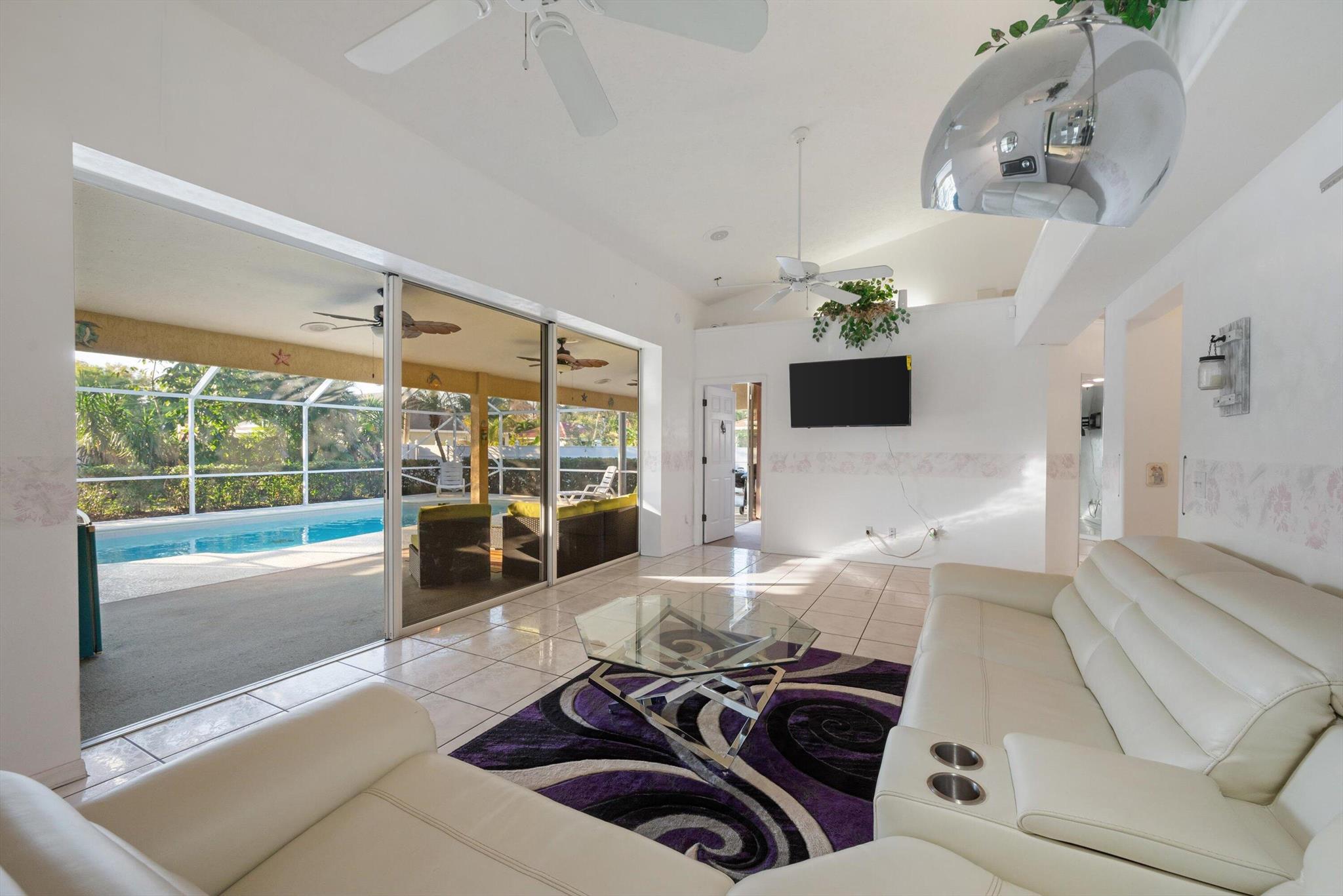 PORT ST LUCIE SECTION 8 - Residential