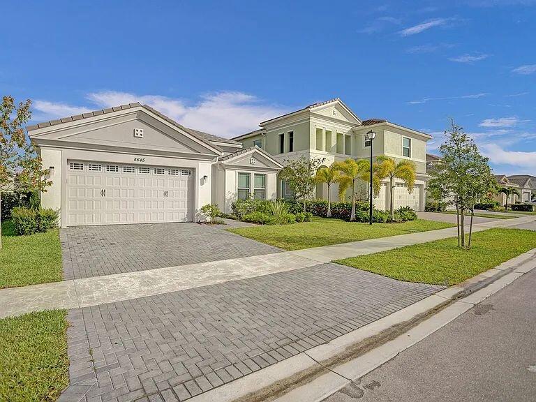 GROVES OF WESTLAKE - Residential Lease