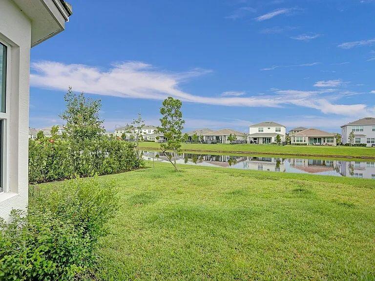 GROVES OF WESTLAKE - Residential Lease