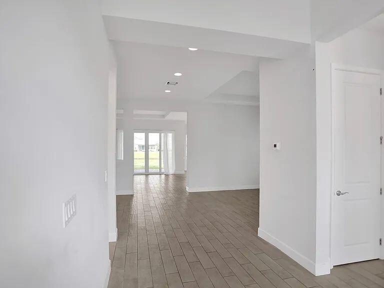GROVES OF WESTLAKE - Residential Lease
