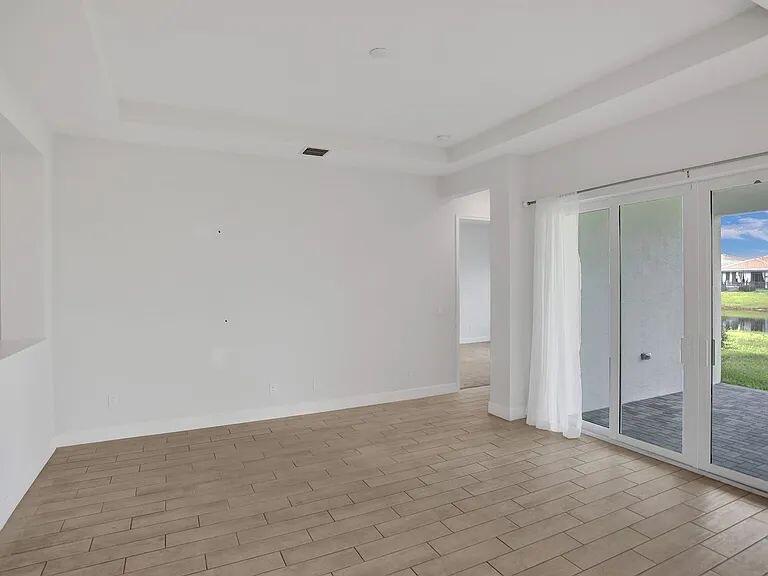 GROVES OF WESTLAKE - Residential Lease