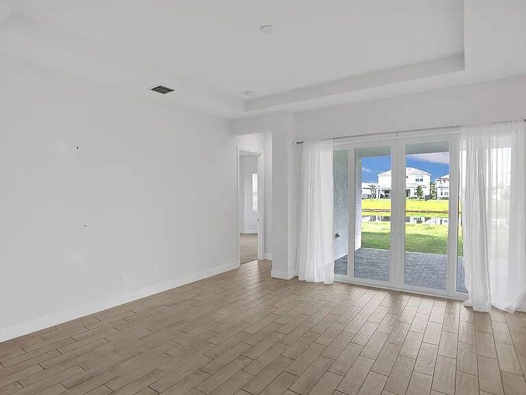 GROVES OF WESTLAKE - Residential Lease
