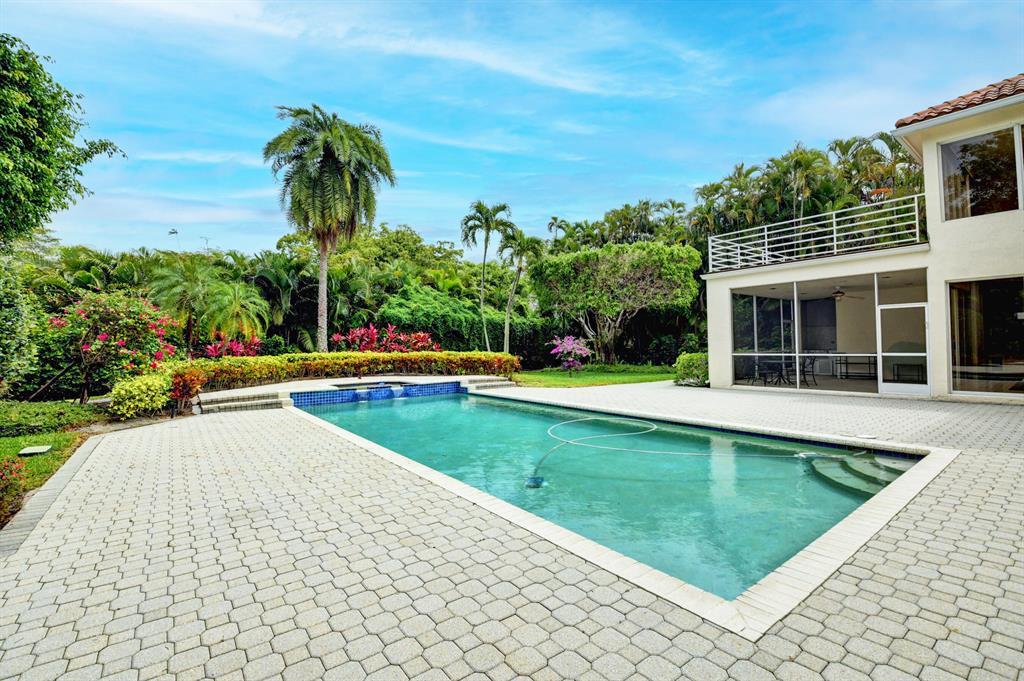 ST ANDREWS COUNTRY CLUB - Residential