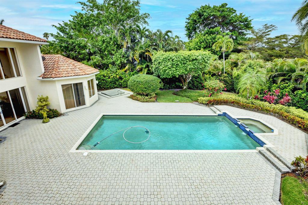 ST ANDREWS COUNTRY CLUB - Residential