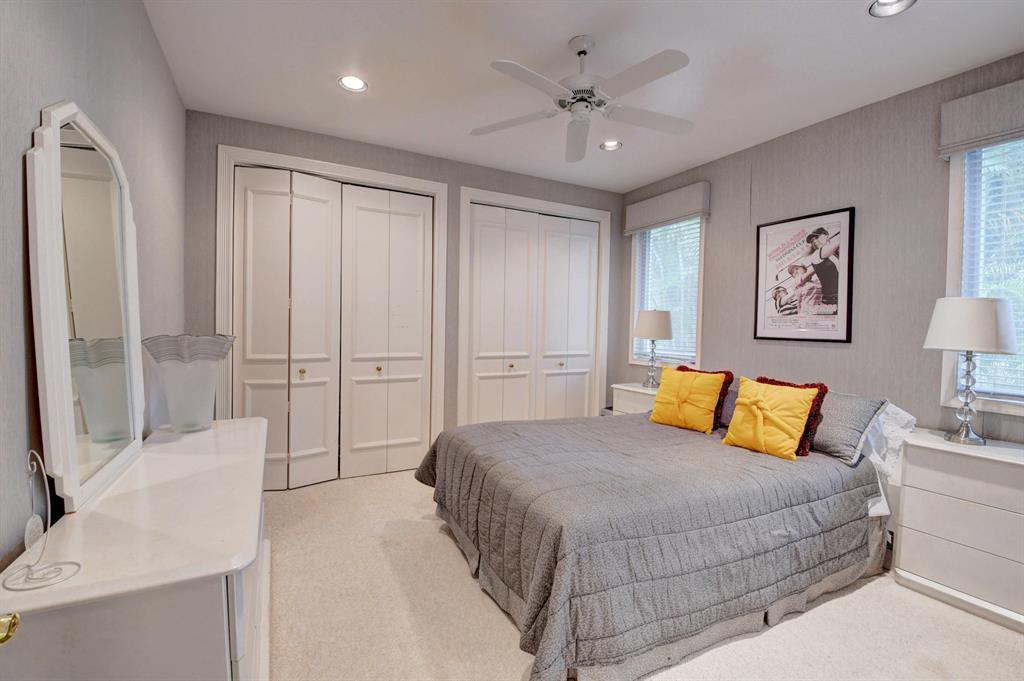 ST ANDREWS COUNTRY CLUB - Residential