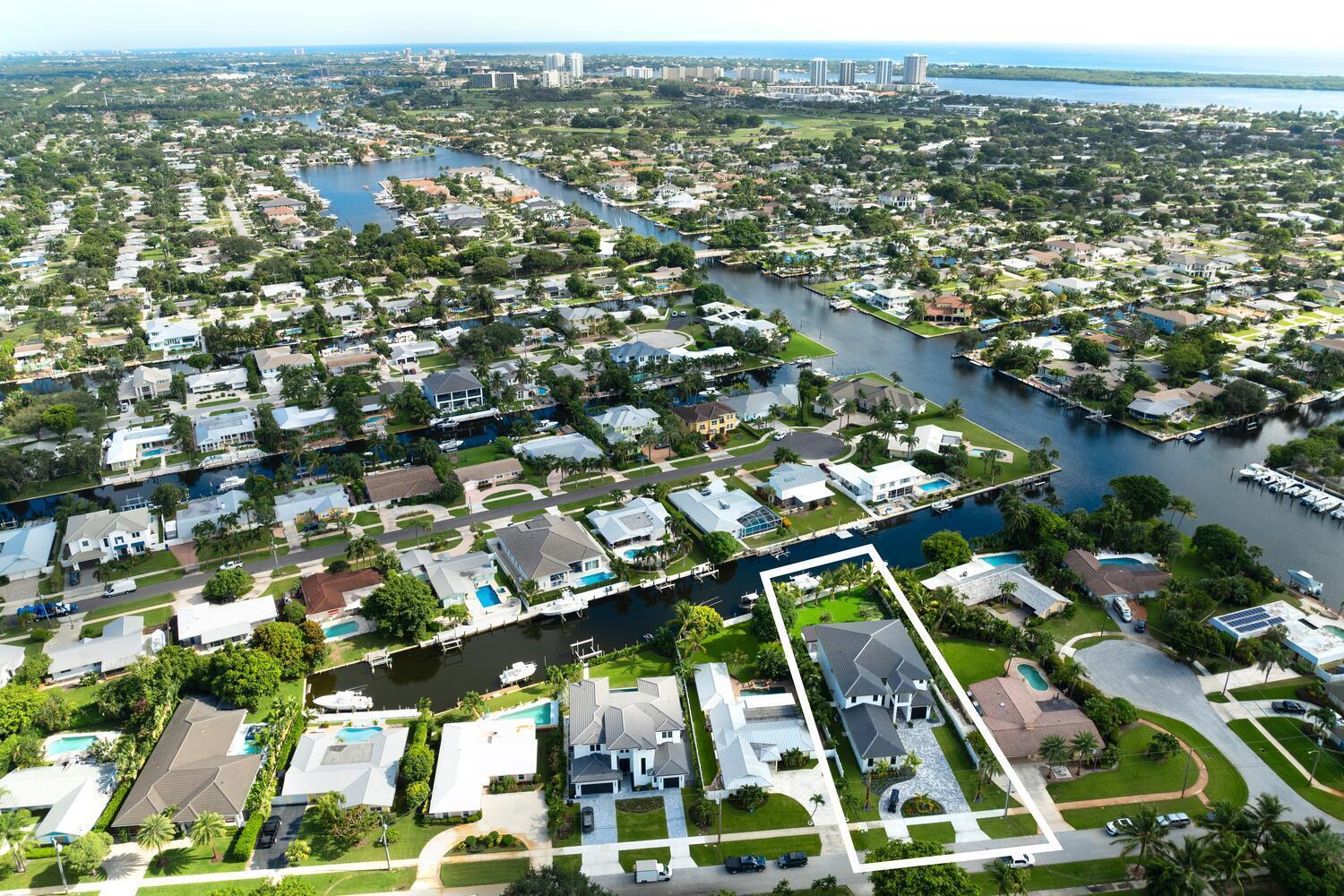 NORTH PALM BEACH VILLAGE - Residential