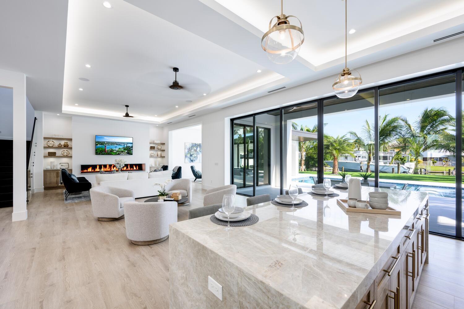 NORTH PALM BEACH VILLAGE - Residential