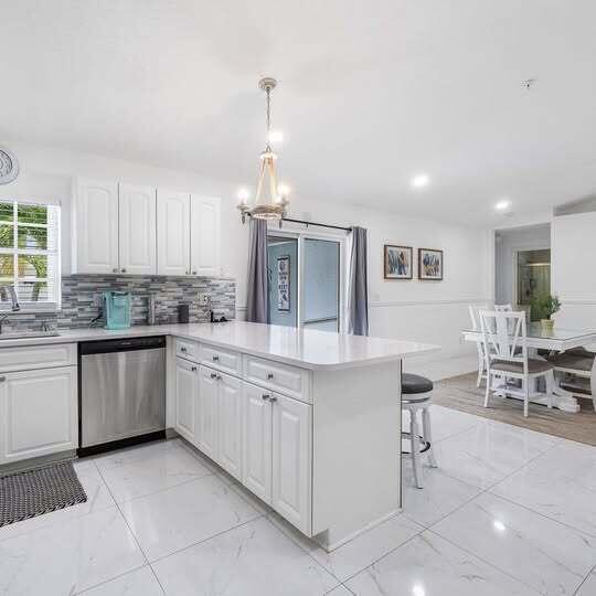 1906 N N A St Street