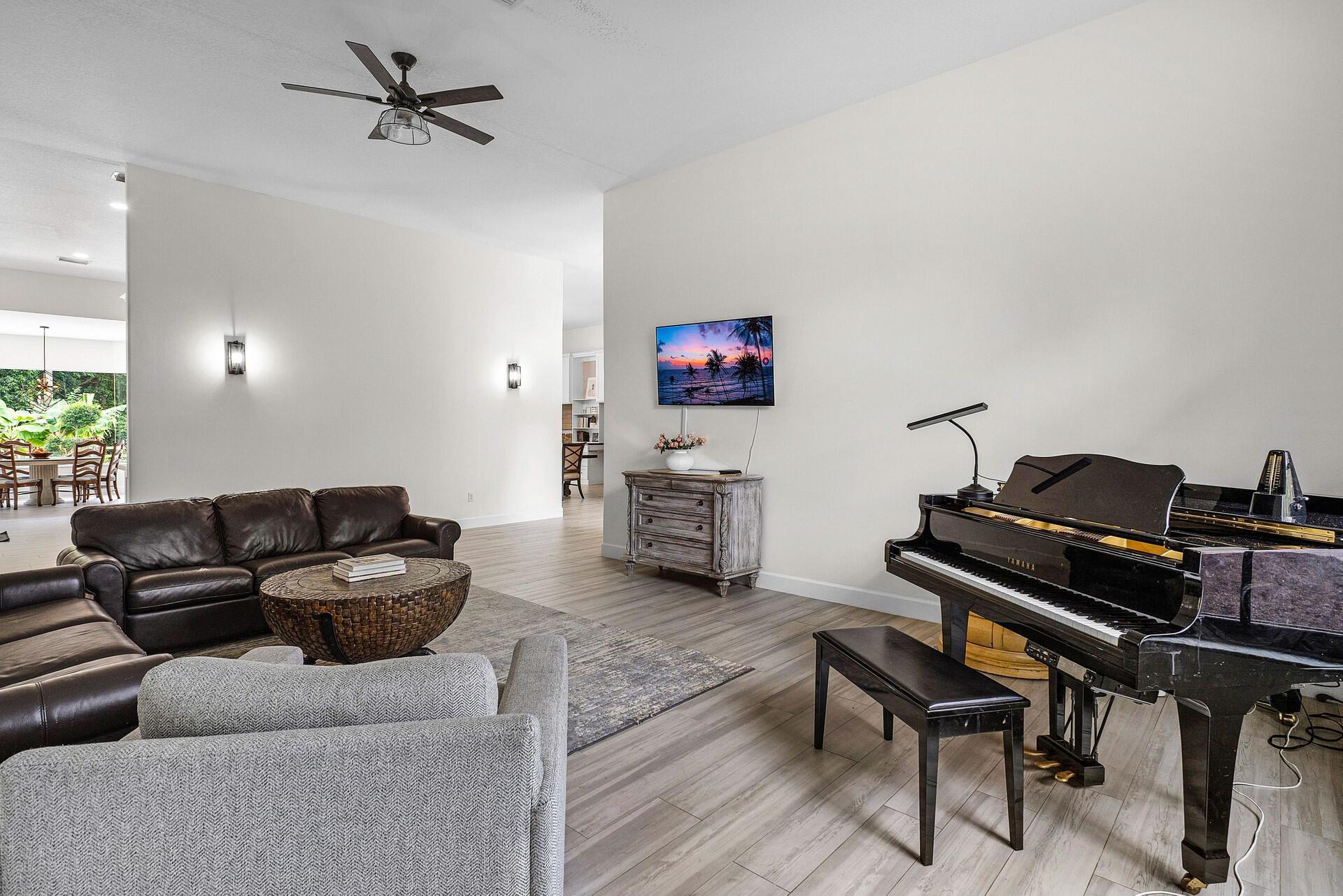 HOMELAND - Residential