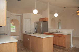 PORT ST LUCIE SECTION 18 - Residential