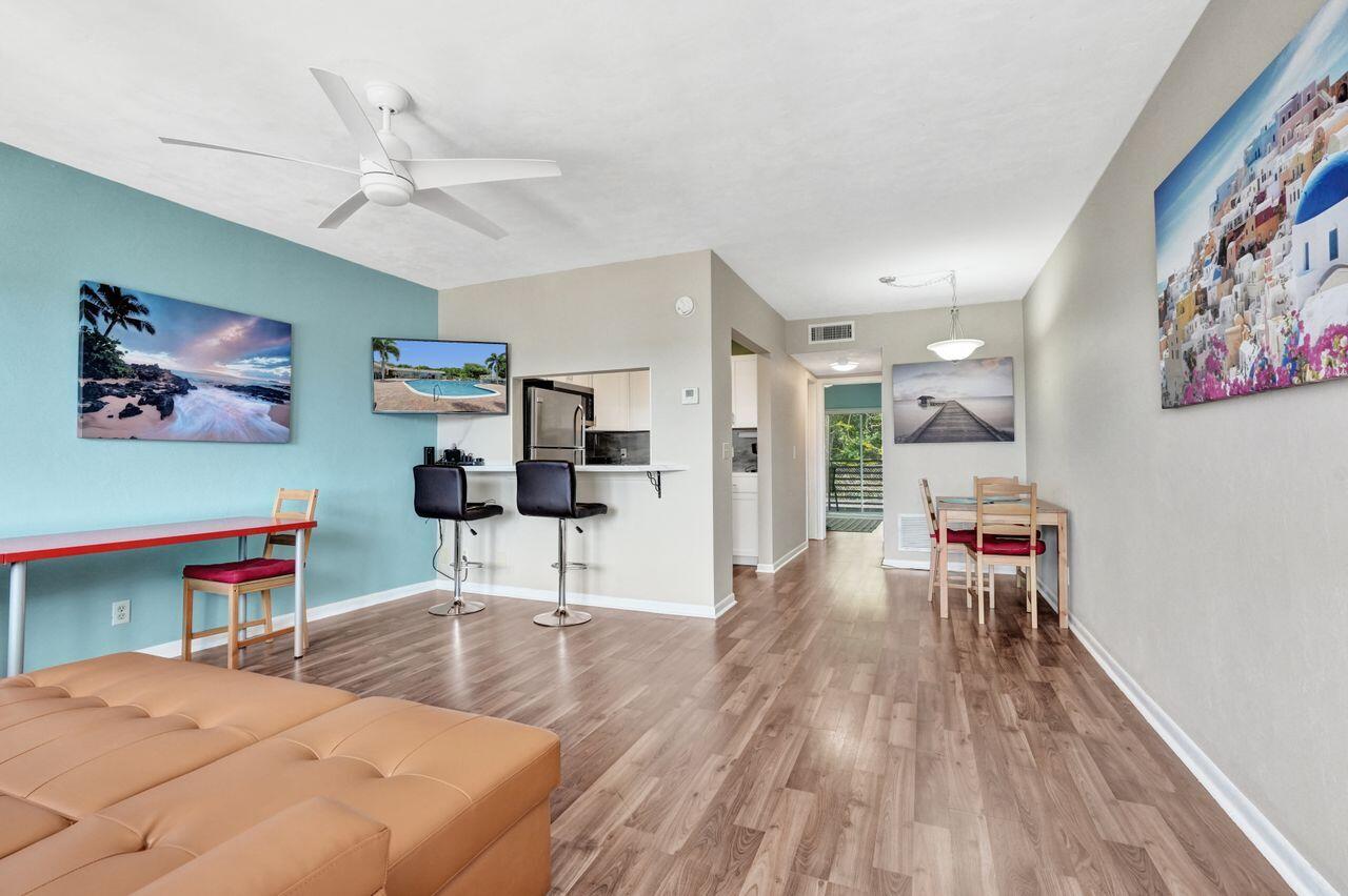 3120 Cynthia Lane 207