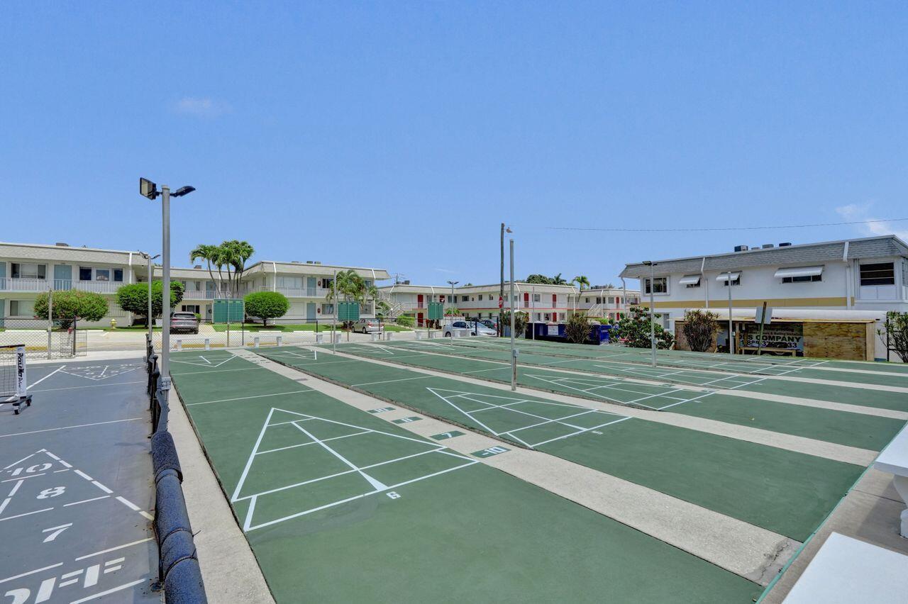 MURRY HILLS APT BLDG CONDO - Residential