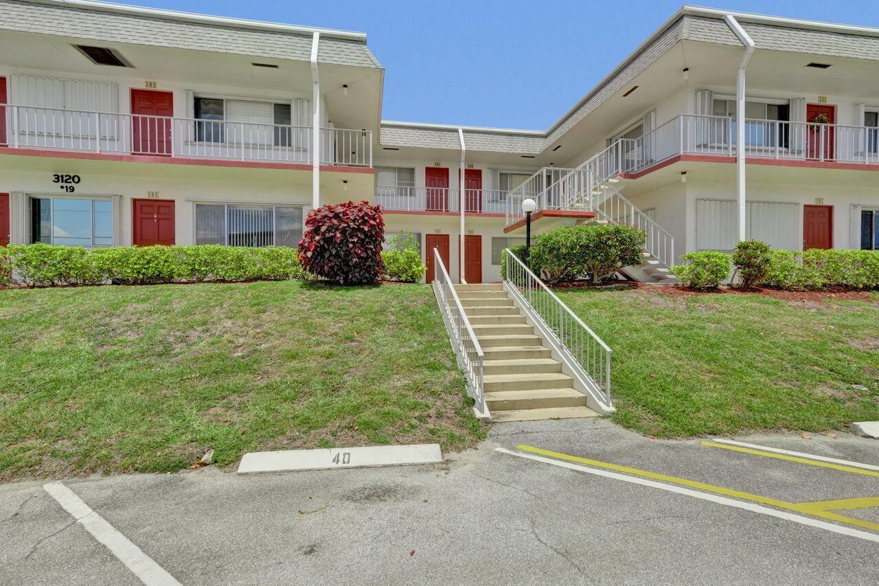 MURRY HILLS APT BLDG CONDO - Residential