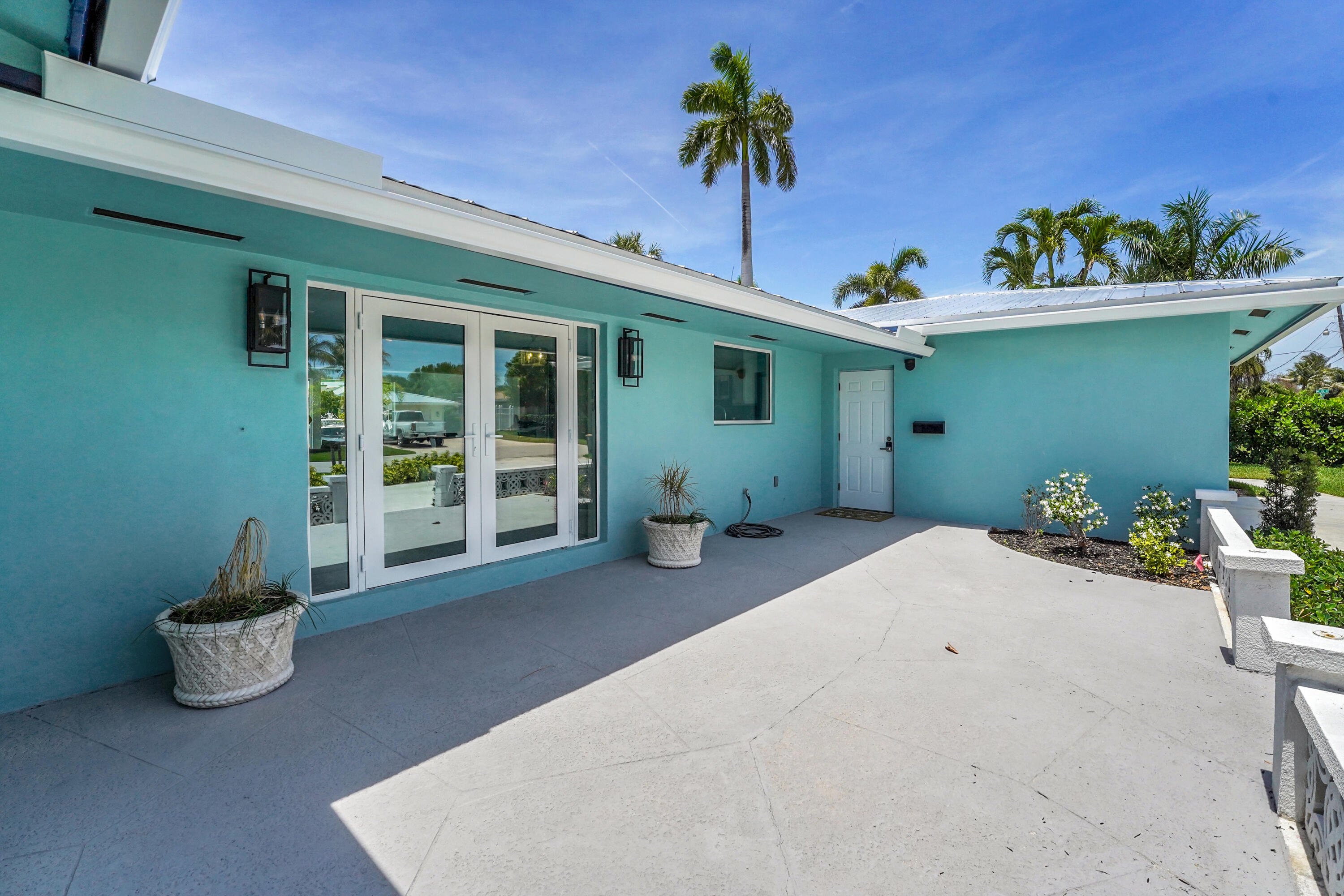 LIGHTHOUSE POINT 6TH SEC - Residential Lease