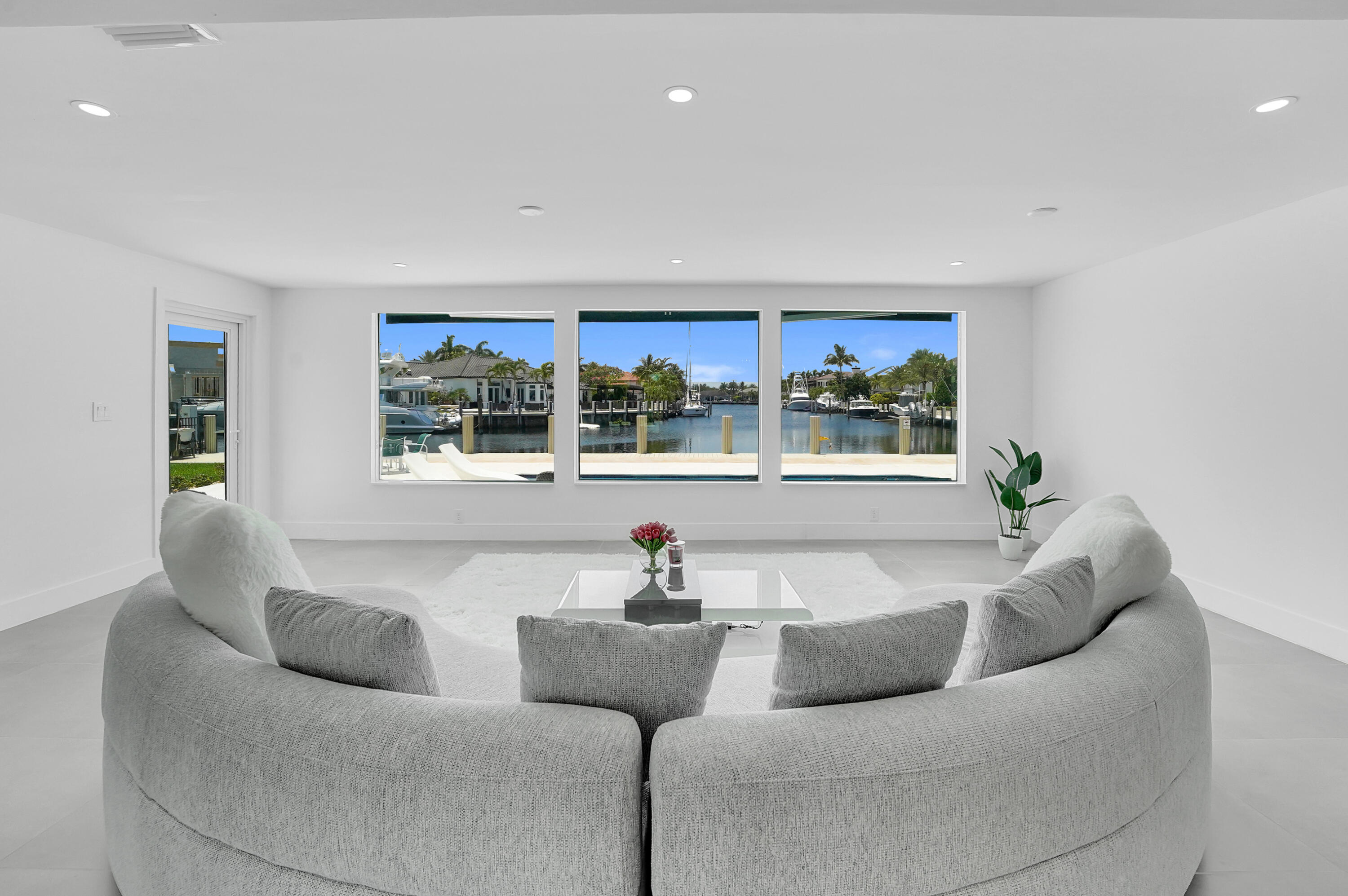 LIGHTHOUSE POINT 6TH SEC - Residential Lease
