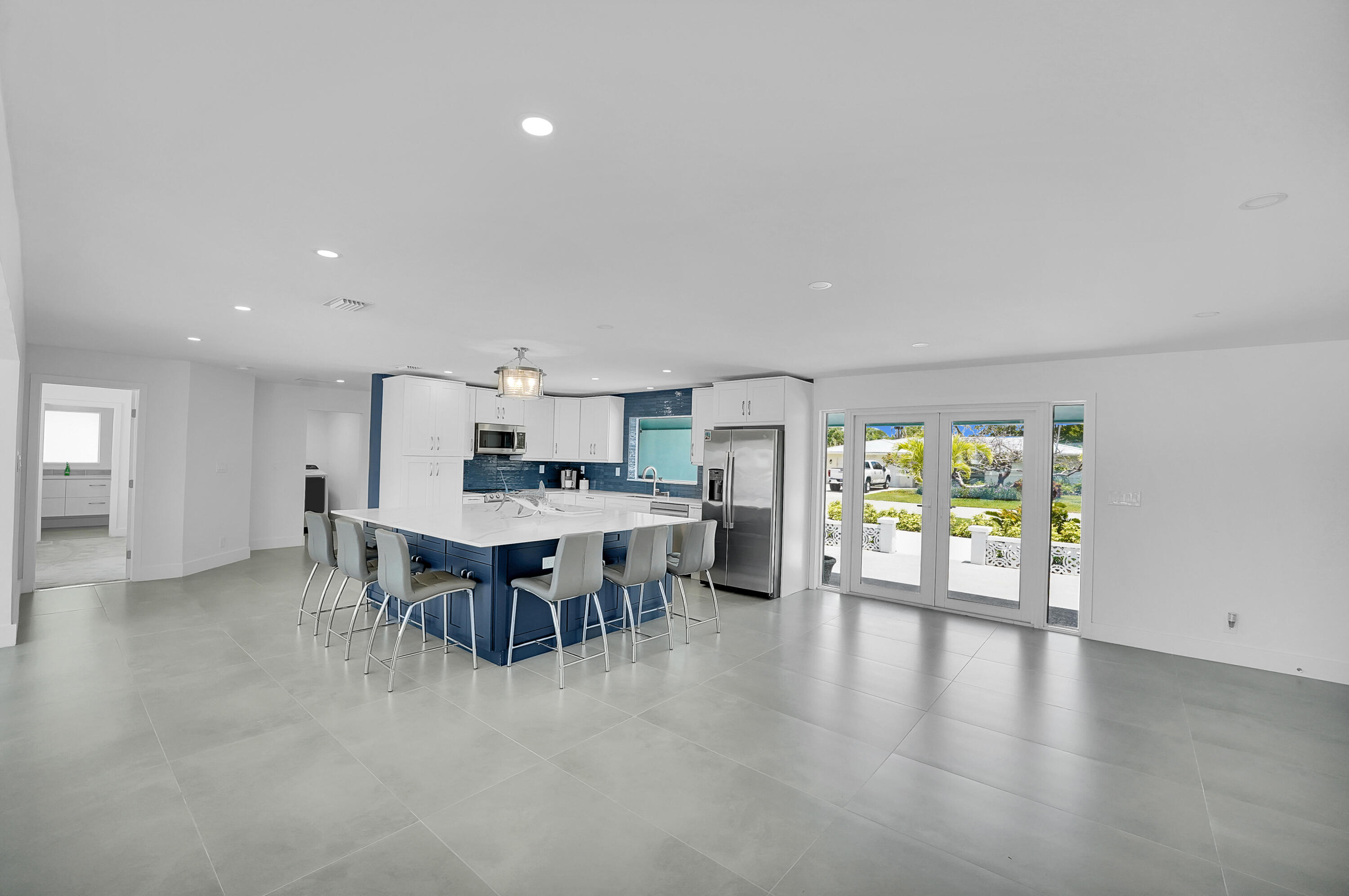 LIGHTHOUSE POINT 6TH SEC - Residential Lease