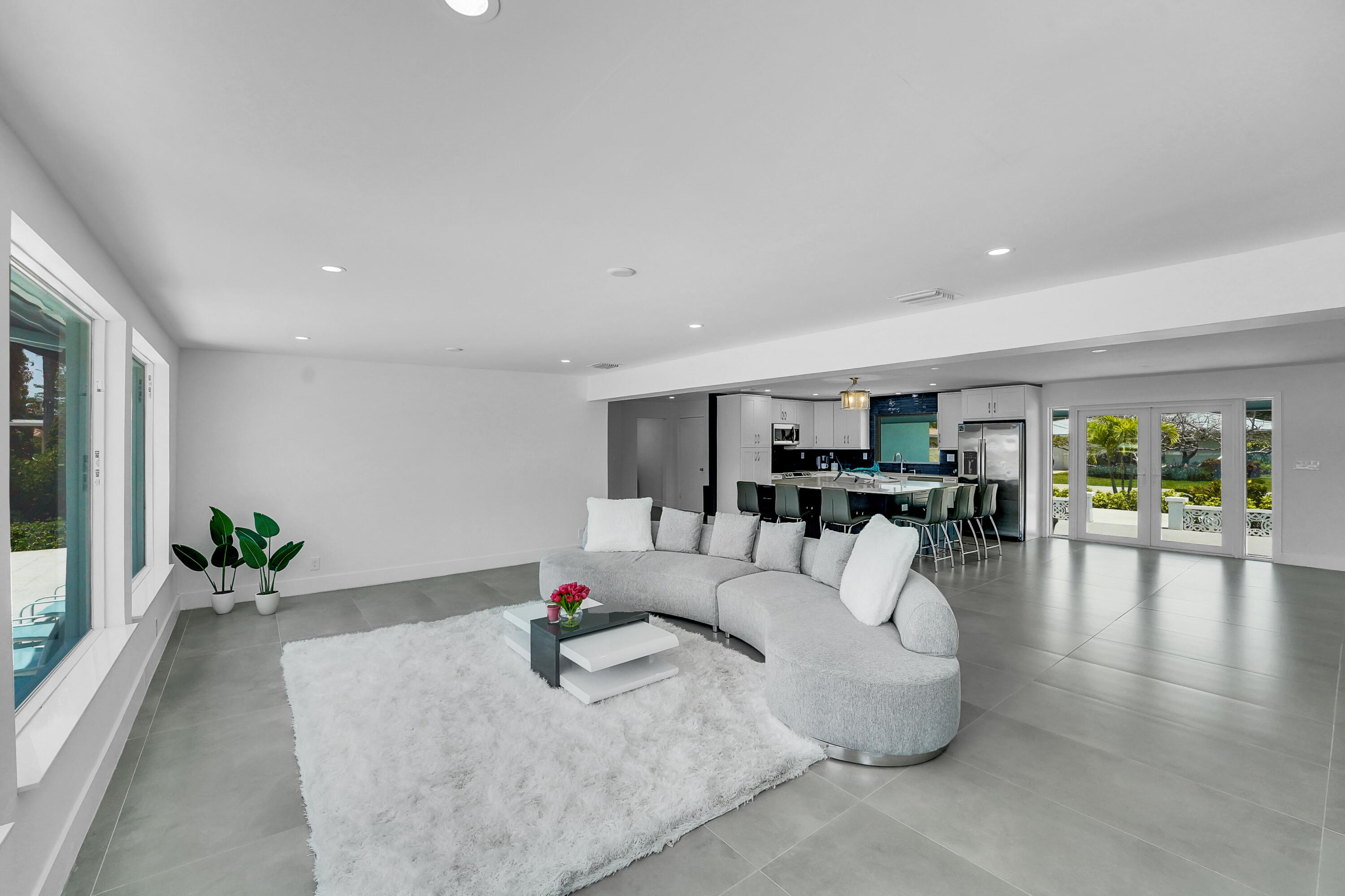 LIGHTHOUSE POINT 6TH SEC - Residential Lease