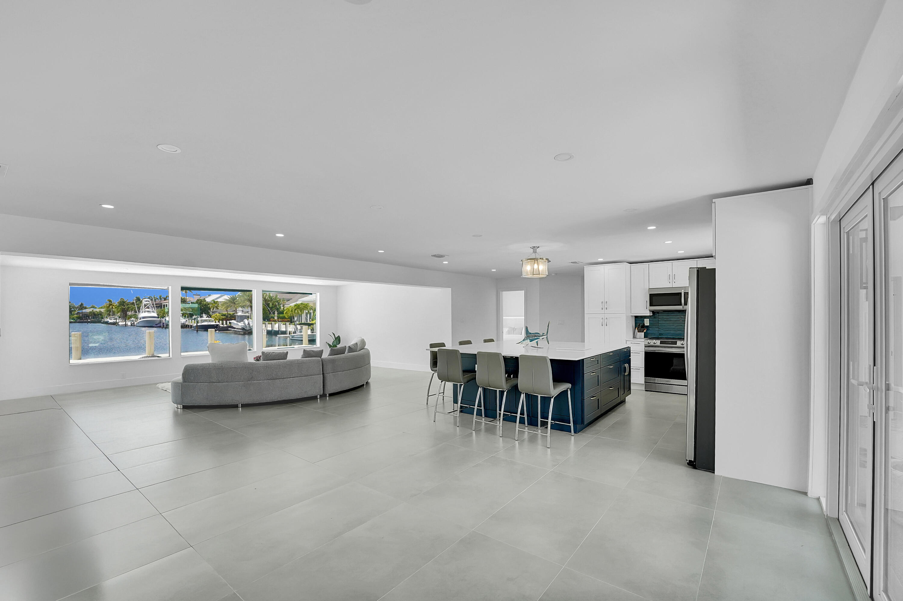 LIGHTHOUSE POINT 6TH SEC - Residential Lease