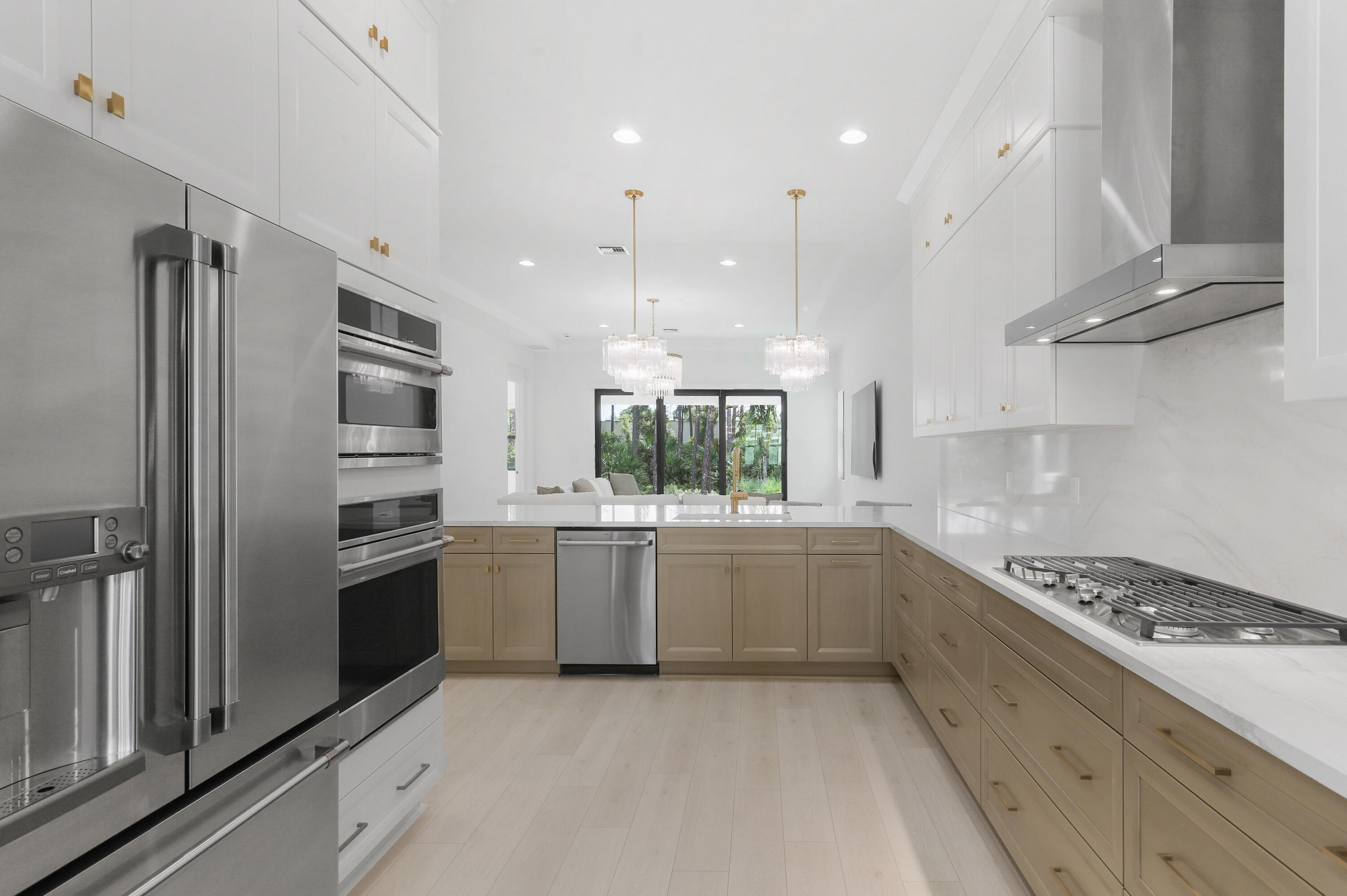 ARTISTRY - Residential Lease