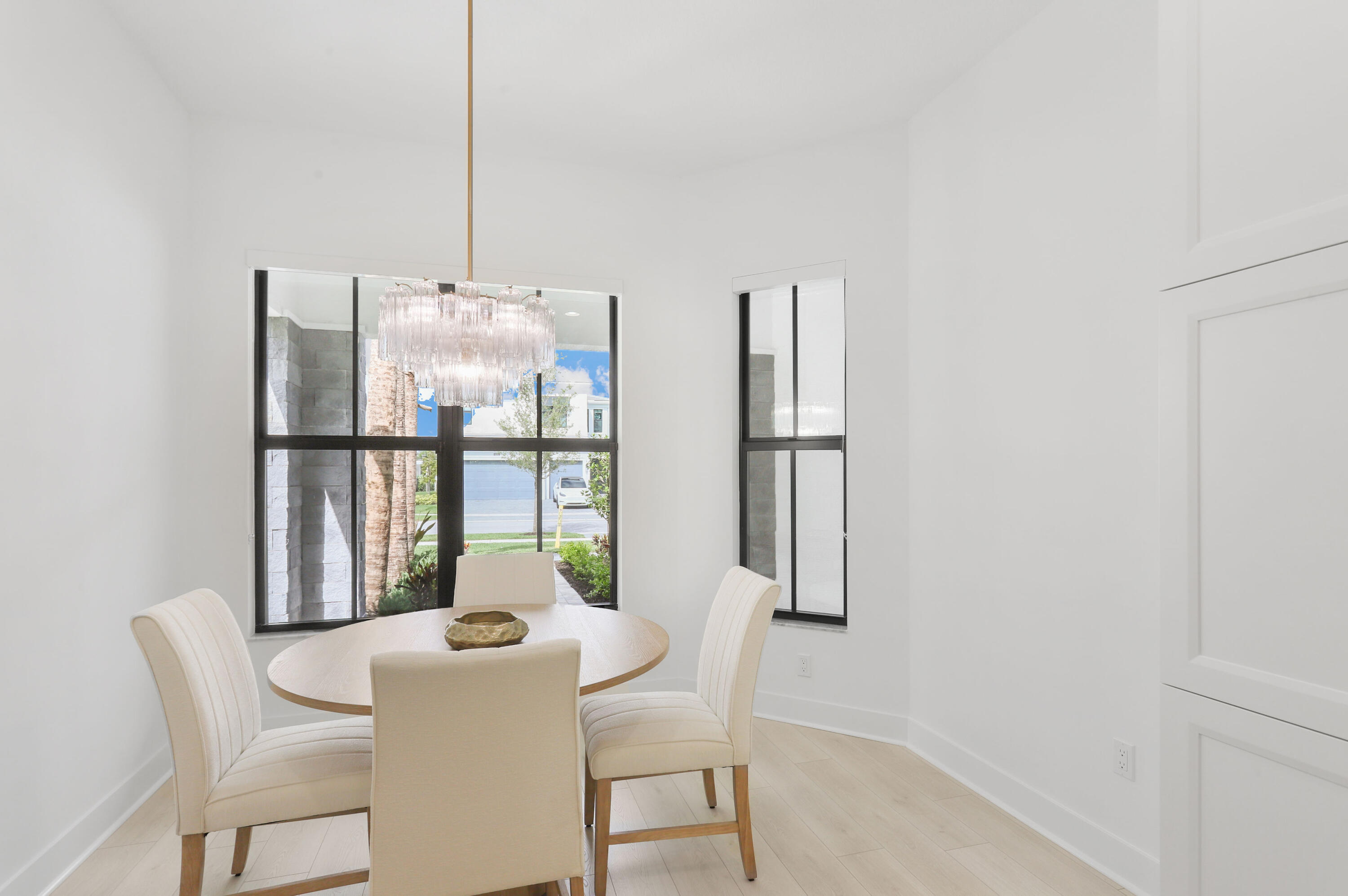 ARTISTRY - Residential Lease